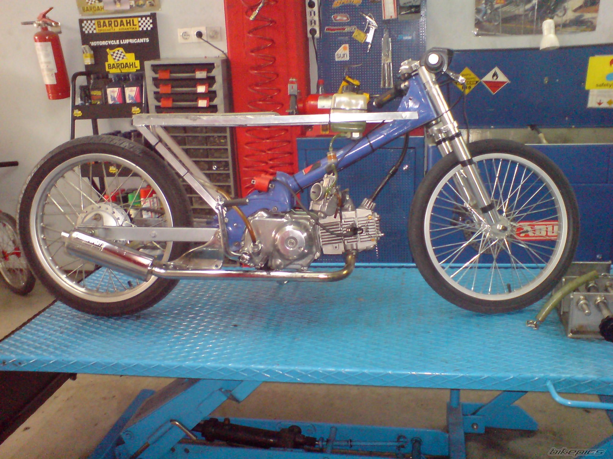 Bike Photo 969357