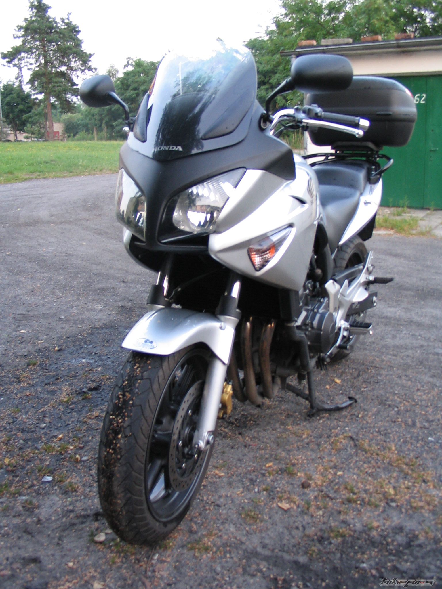Photo 969835