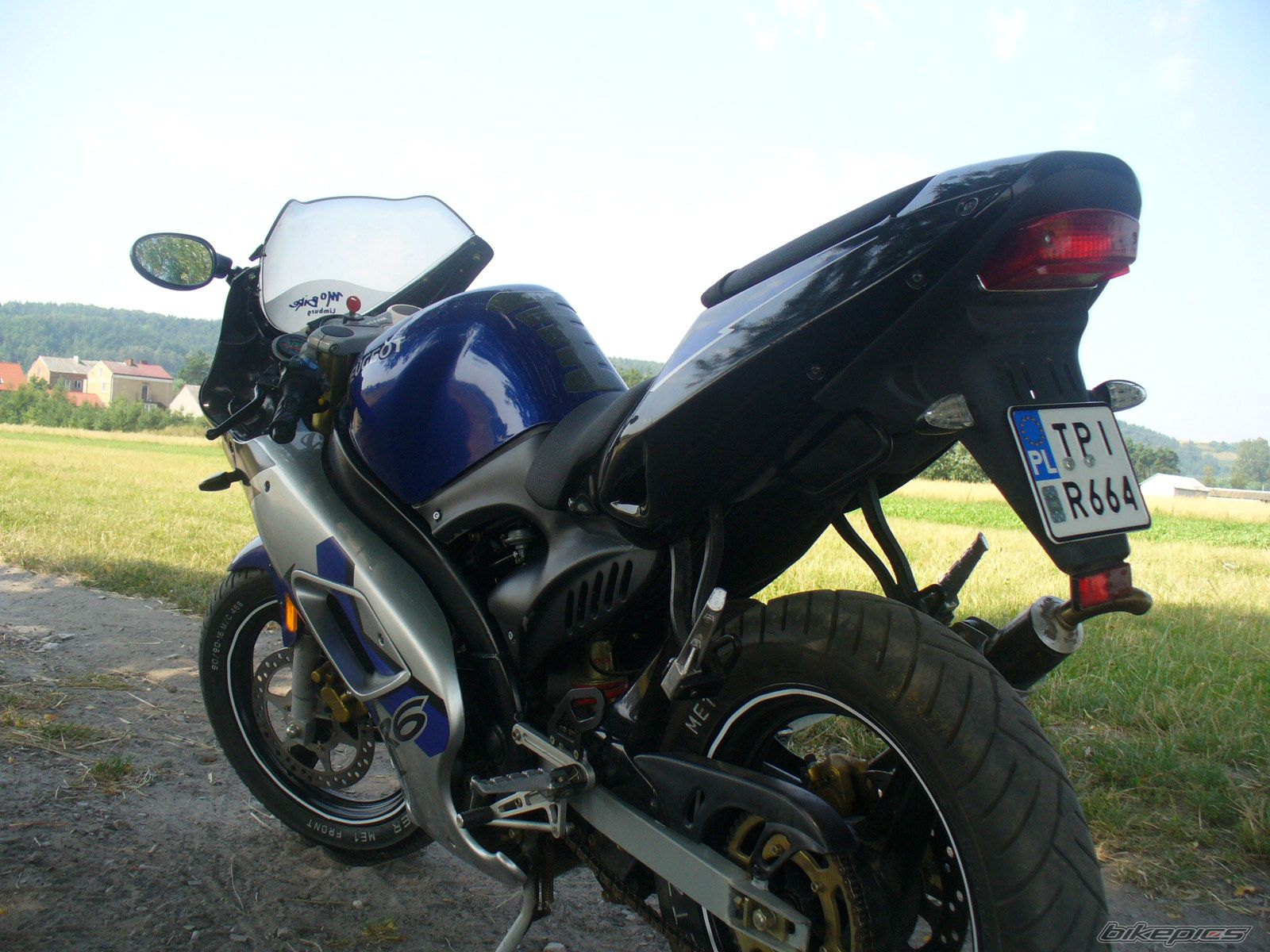 Bike Photo 970201