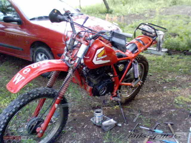 Photo 971536