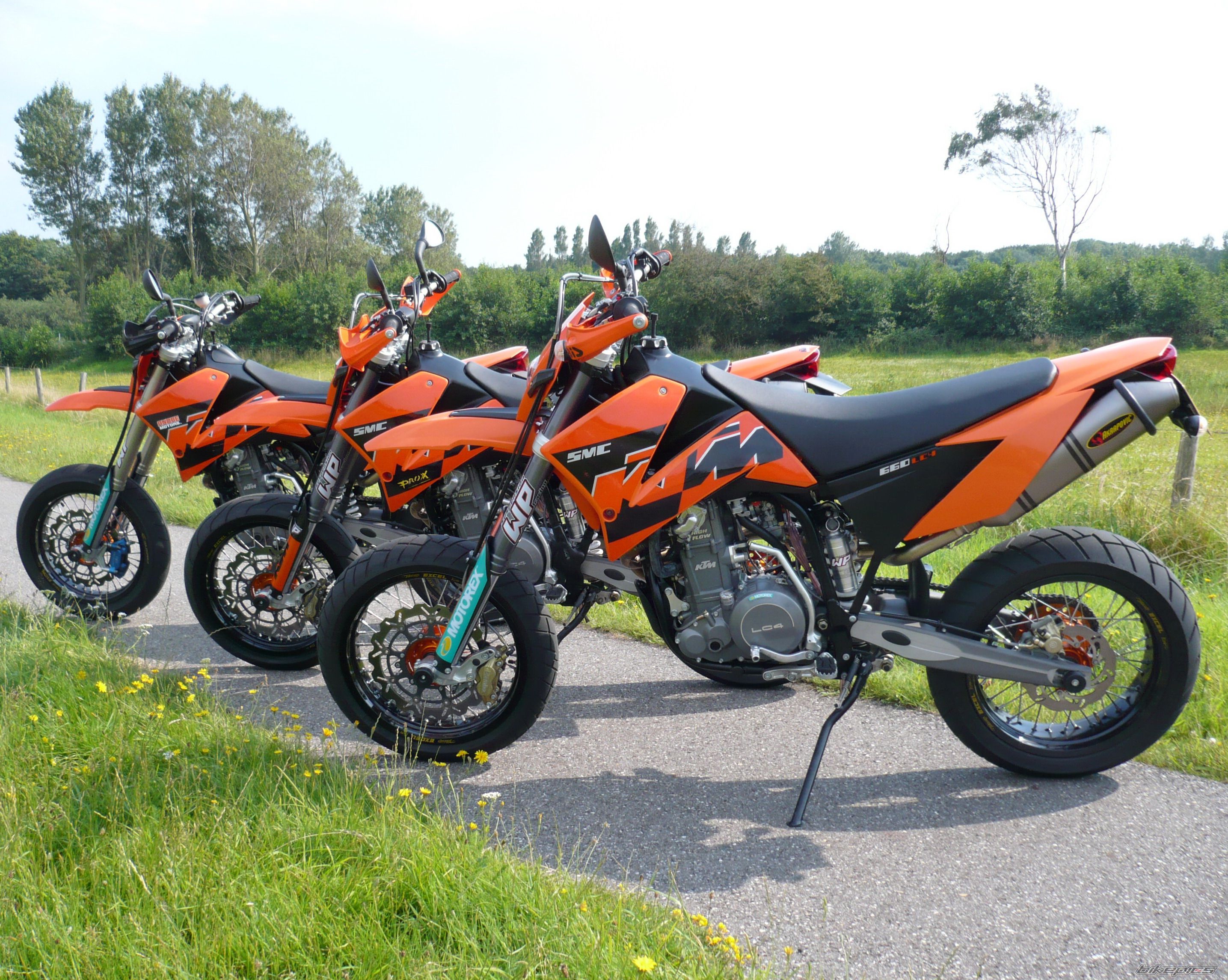 Bike Photo 971829