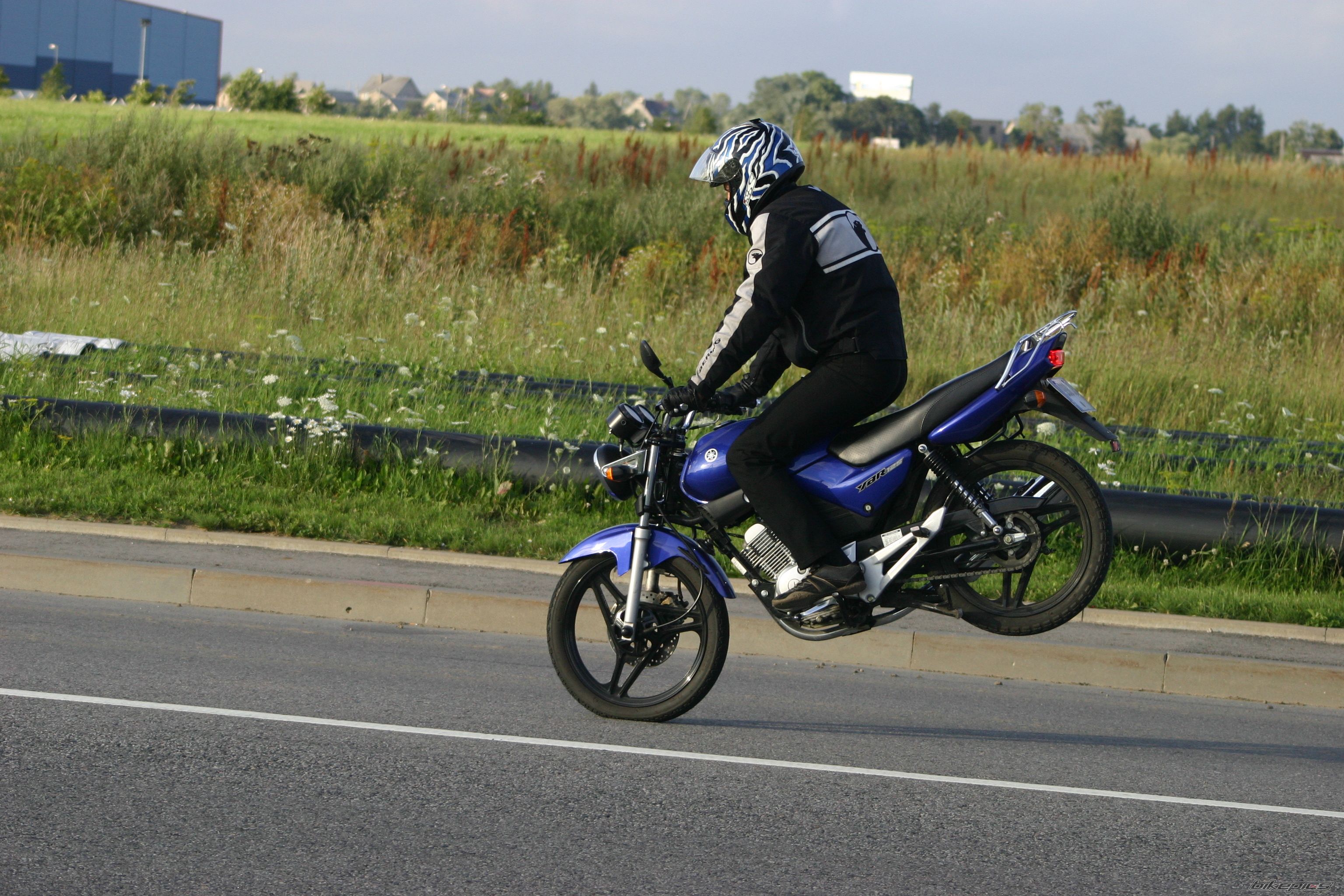 Bike Photo 972164