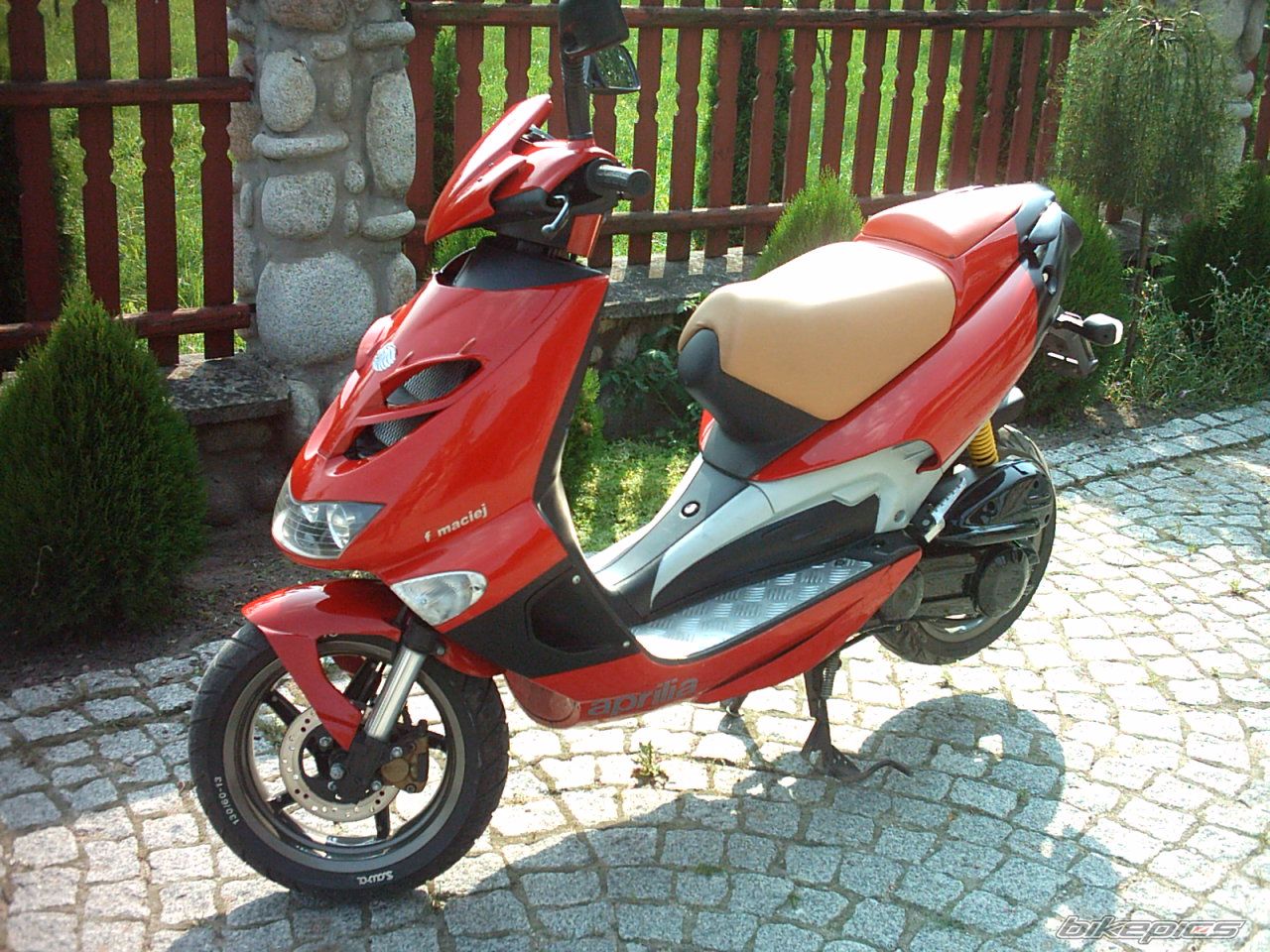 Photo 972353