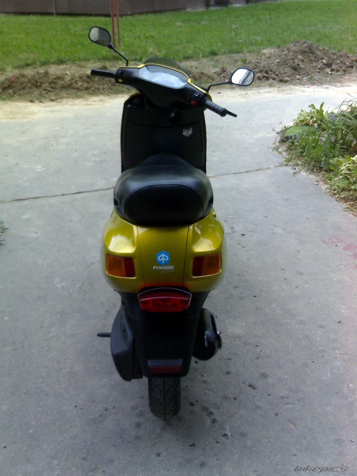 Photo 972445