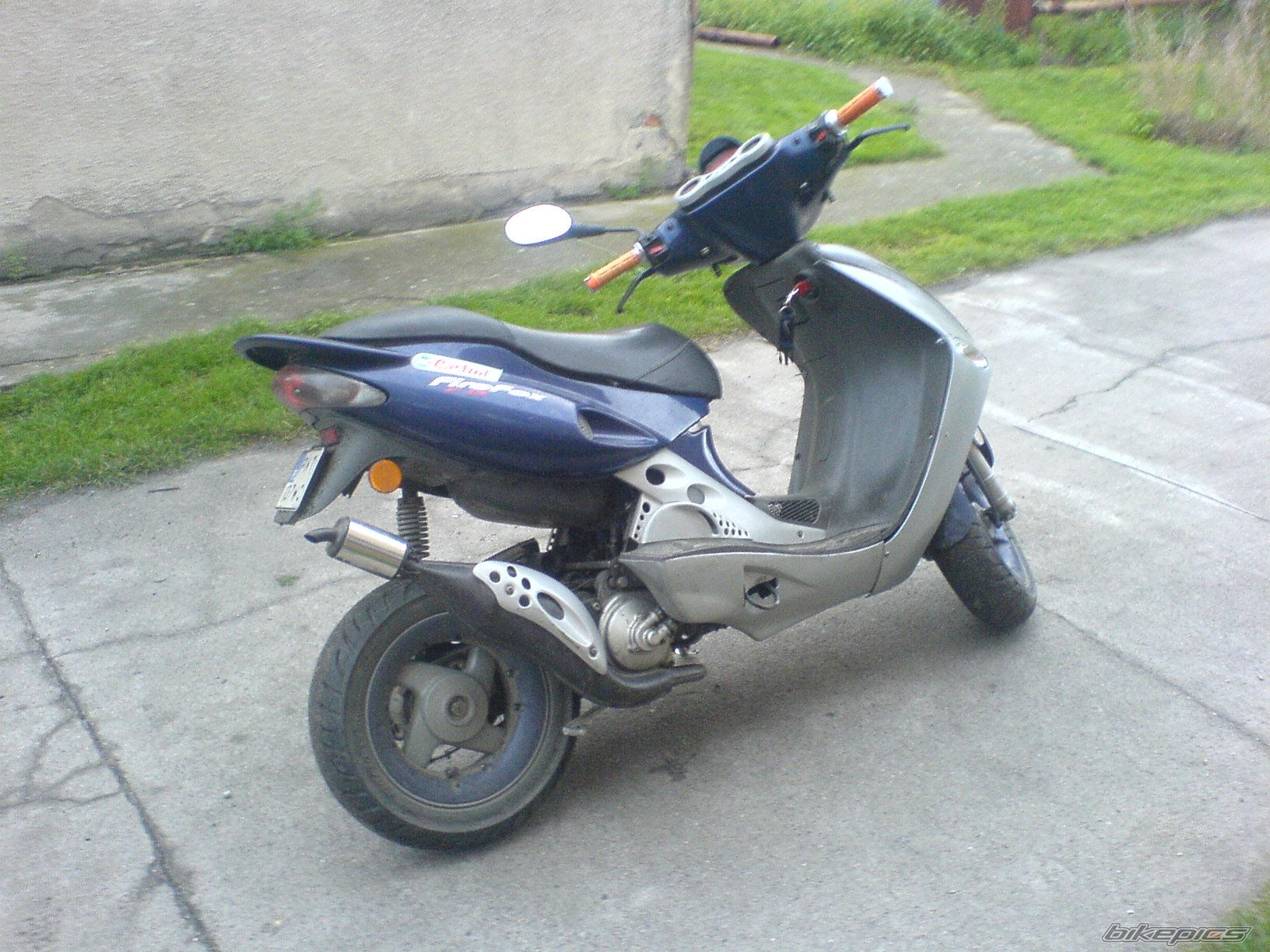 Photo 972656