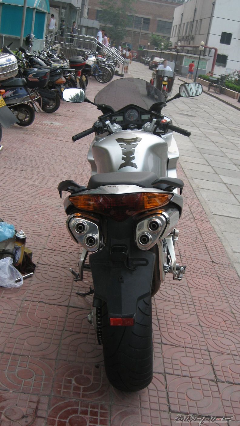 Photo 972834
