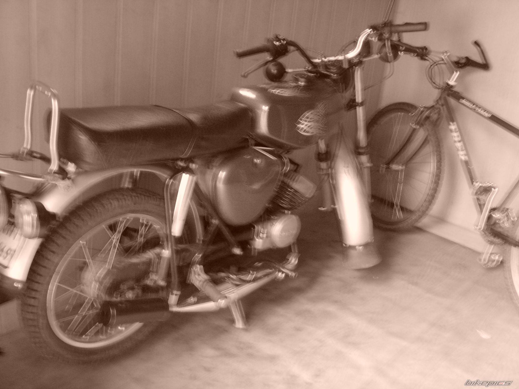 Photo 972982
