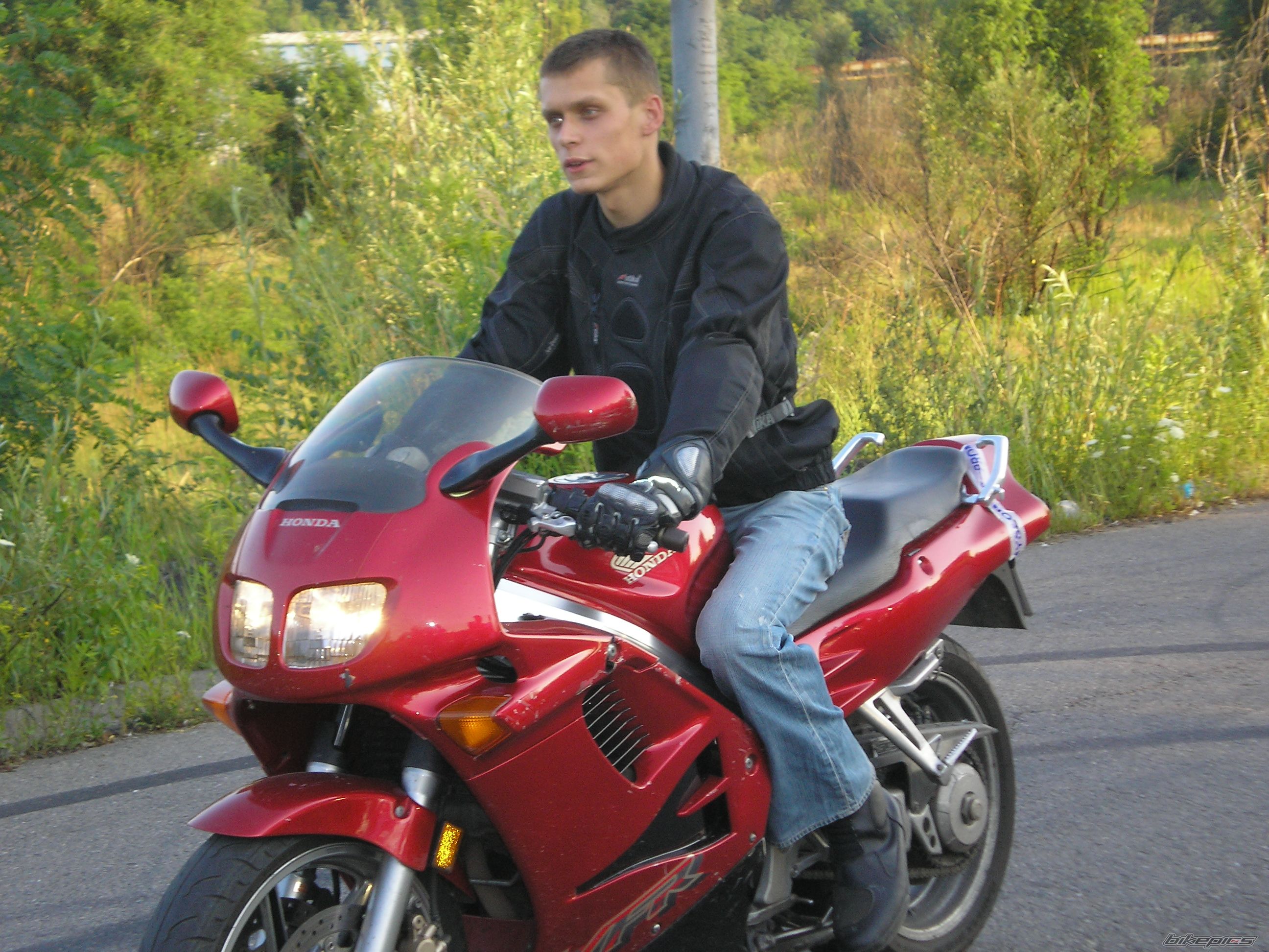 Photo 973713