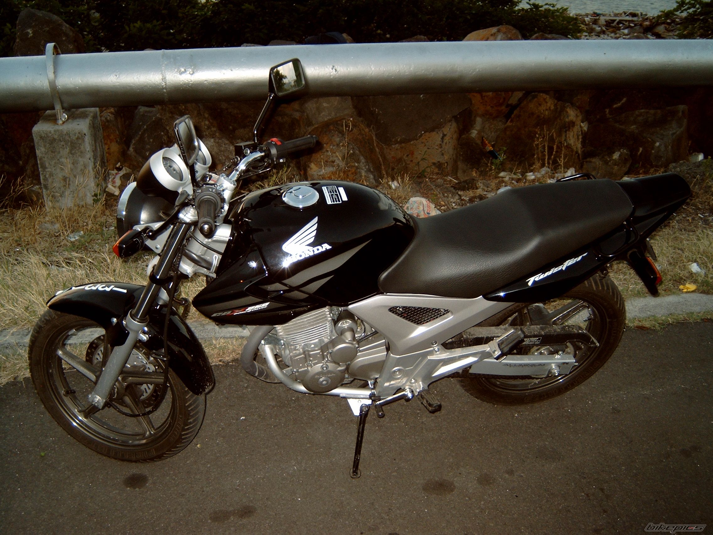 Photo 973787