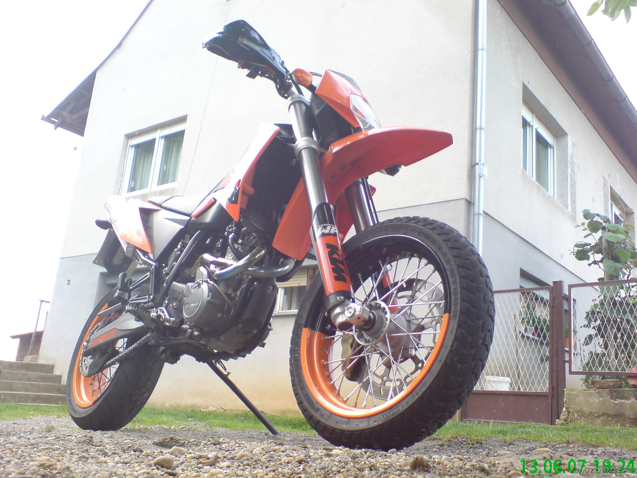 Photo 973960