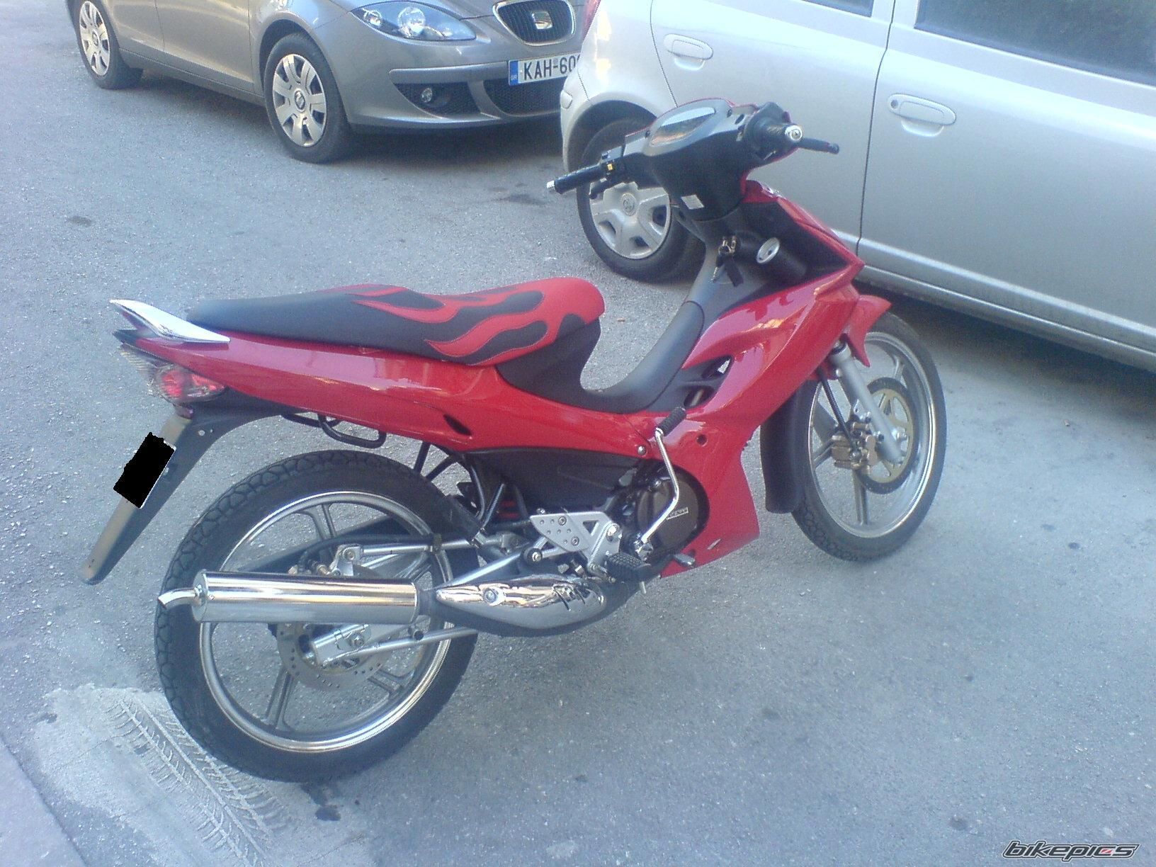 Photo 974860