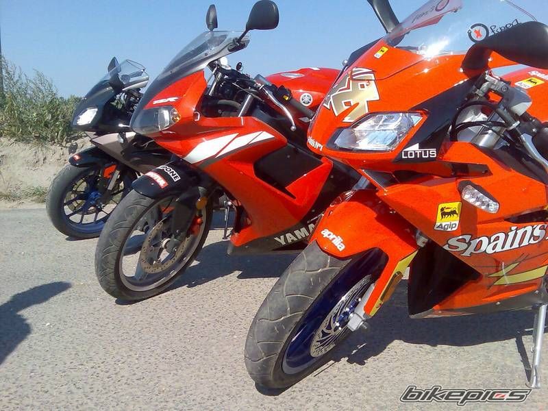Photo 975093
