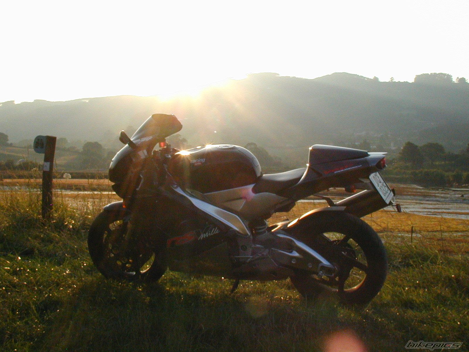 Photo 975338