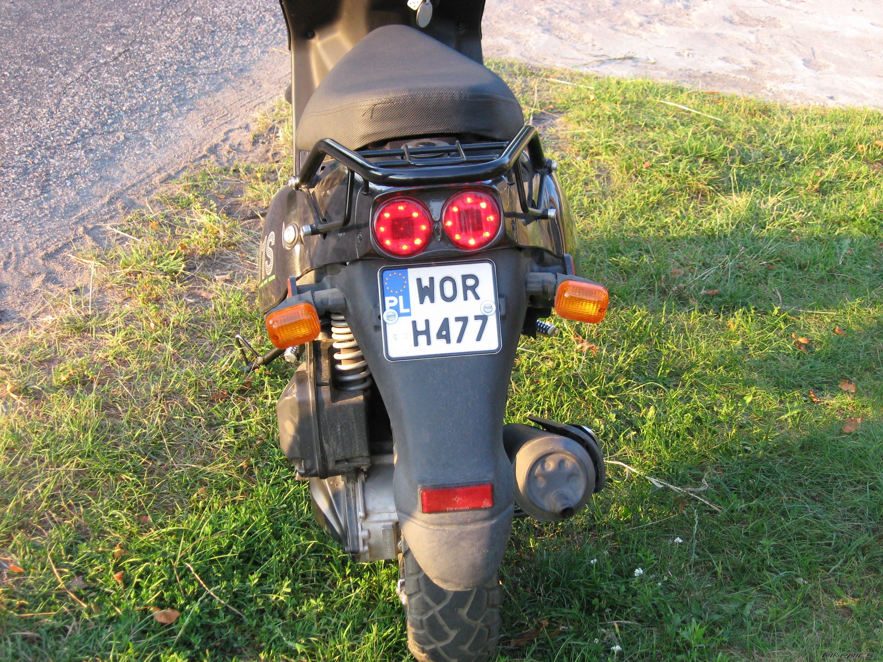 Photo 975436