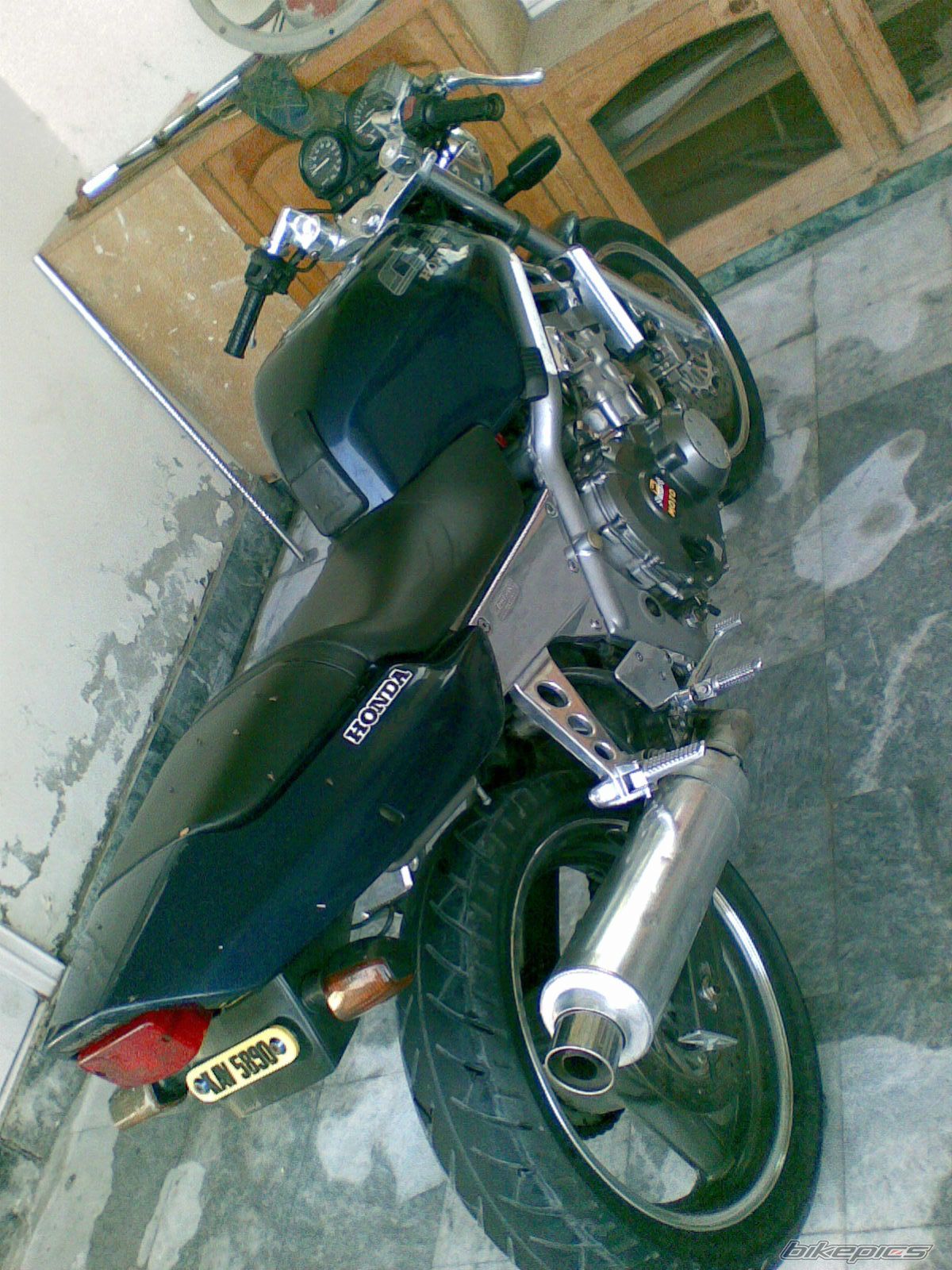 Photo 975638