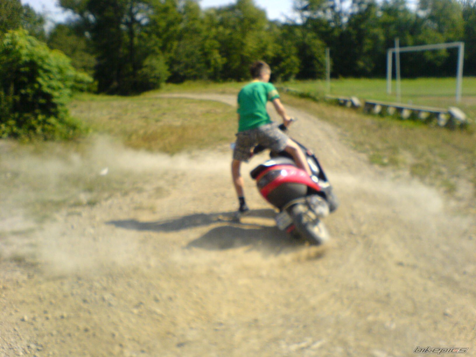 Photo 975662