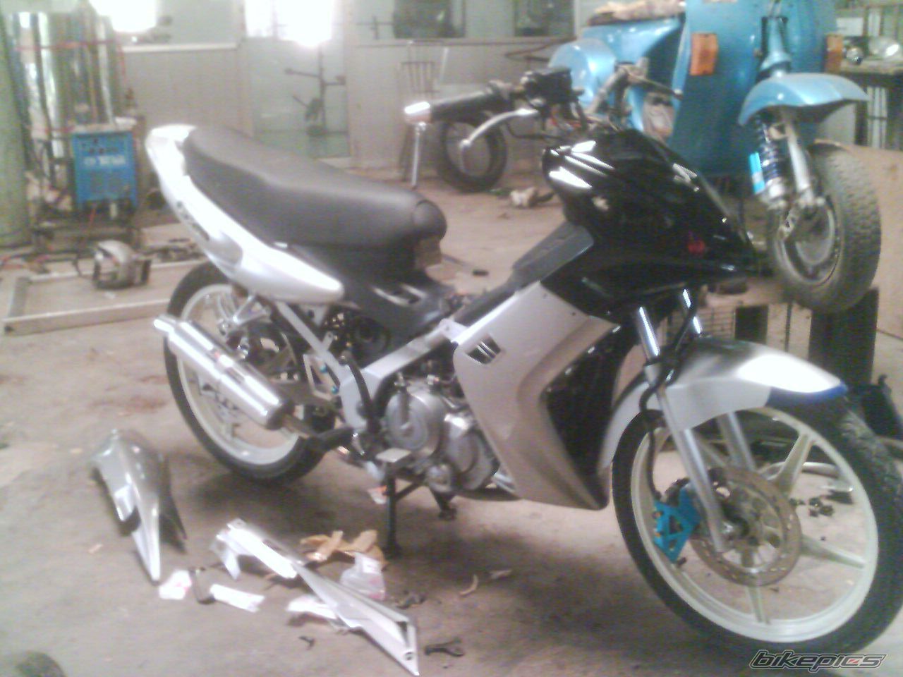 Photo 975735