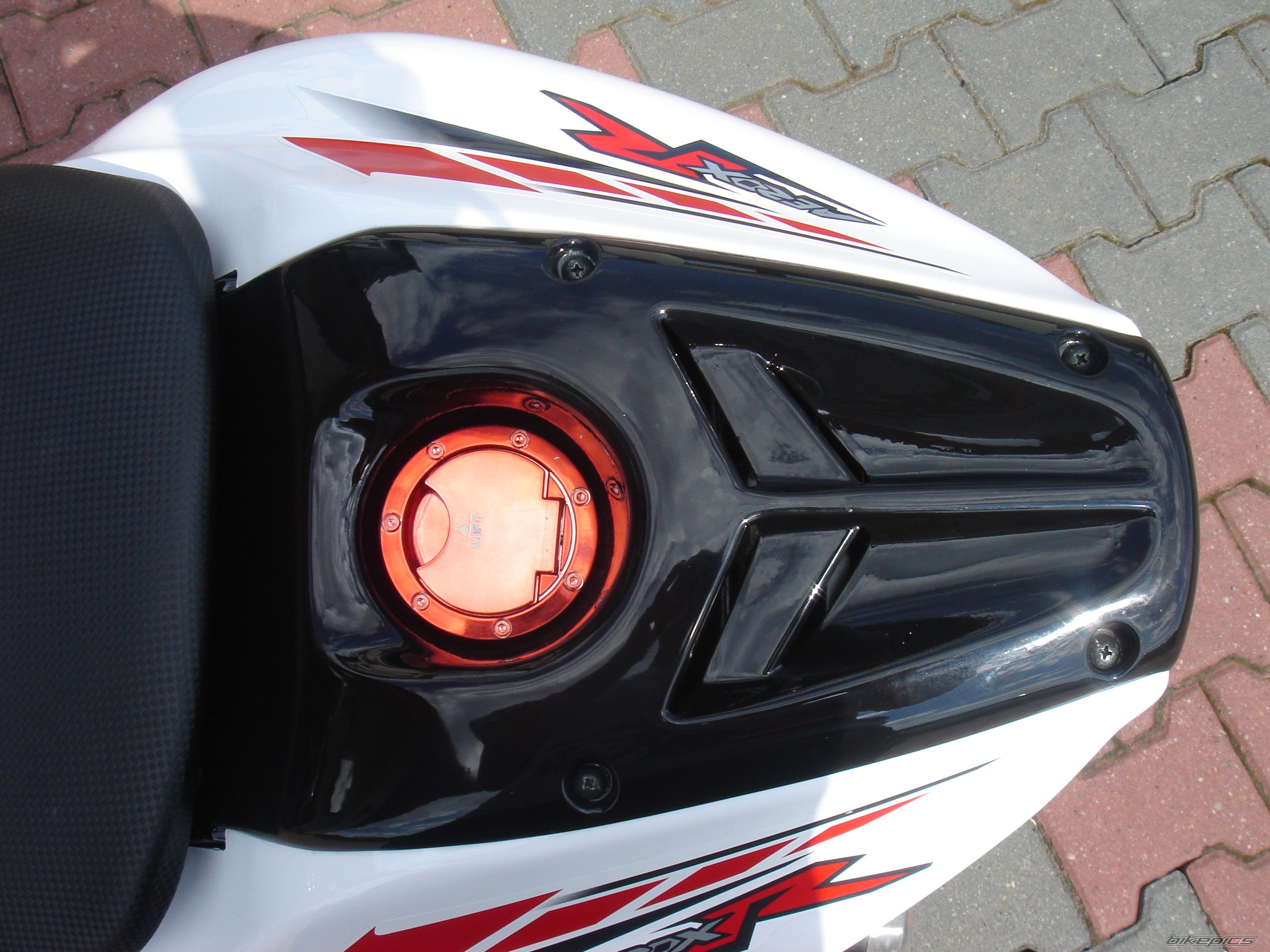 Bike Photo 975878