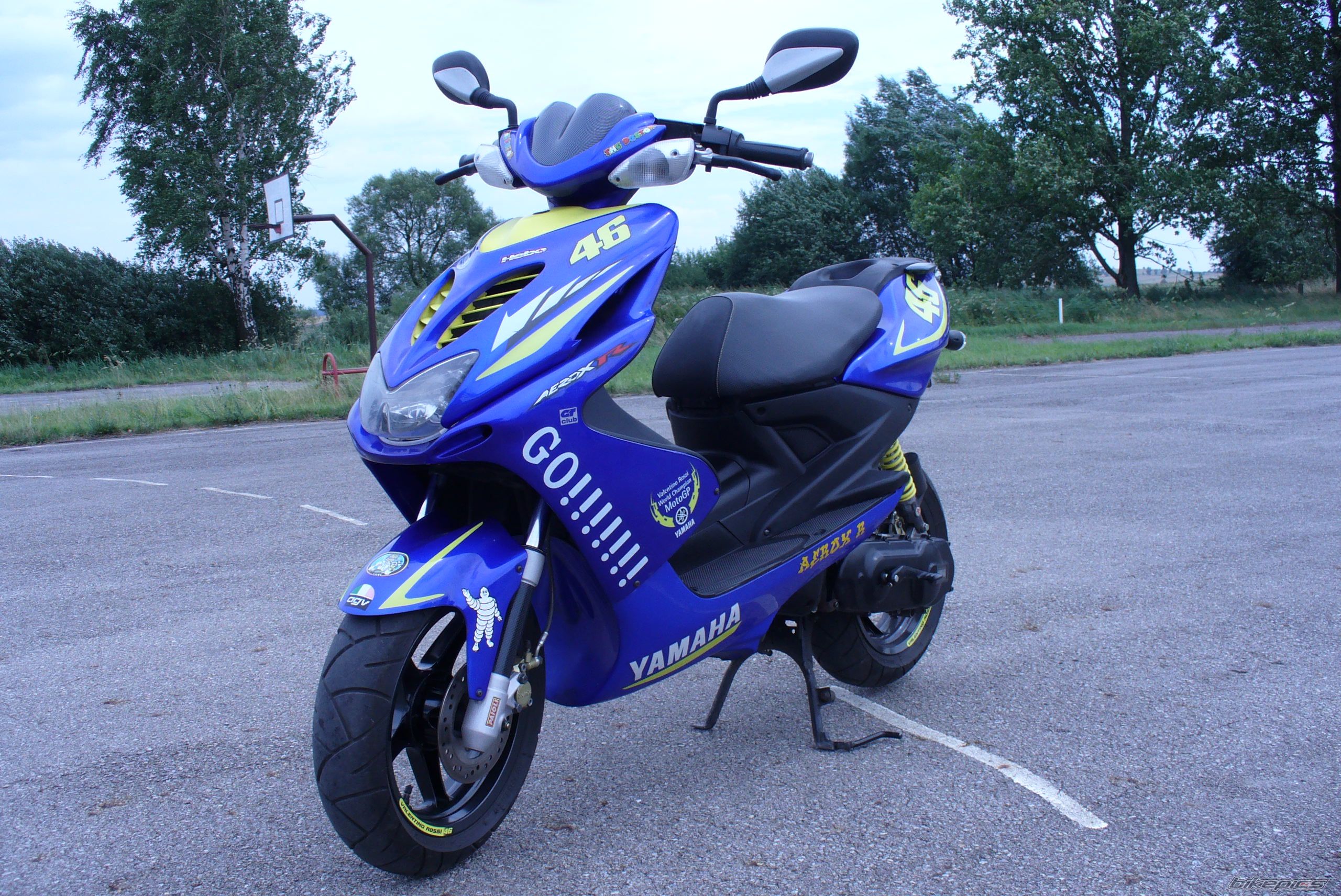 Bike Photo 976033