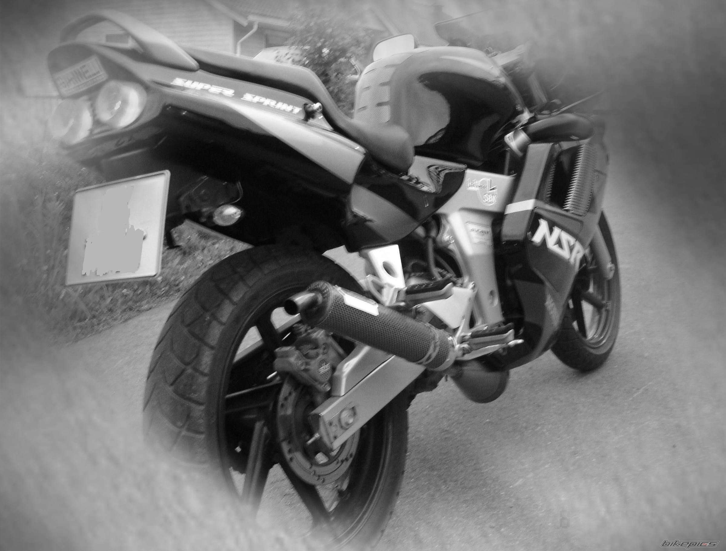 Photo 976058
