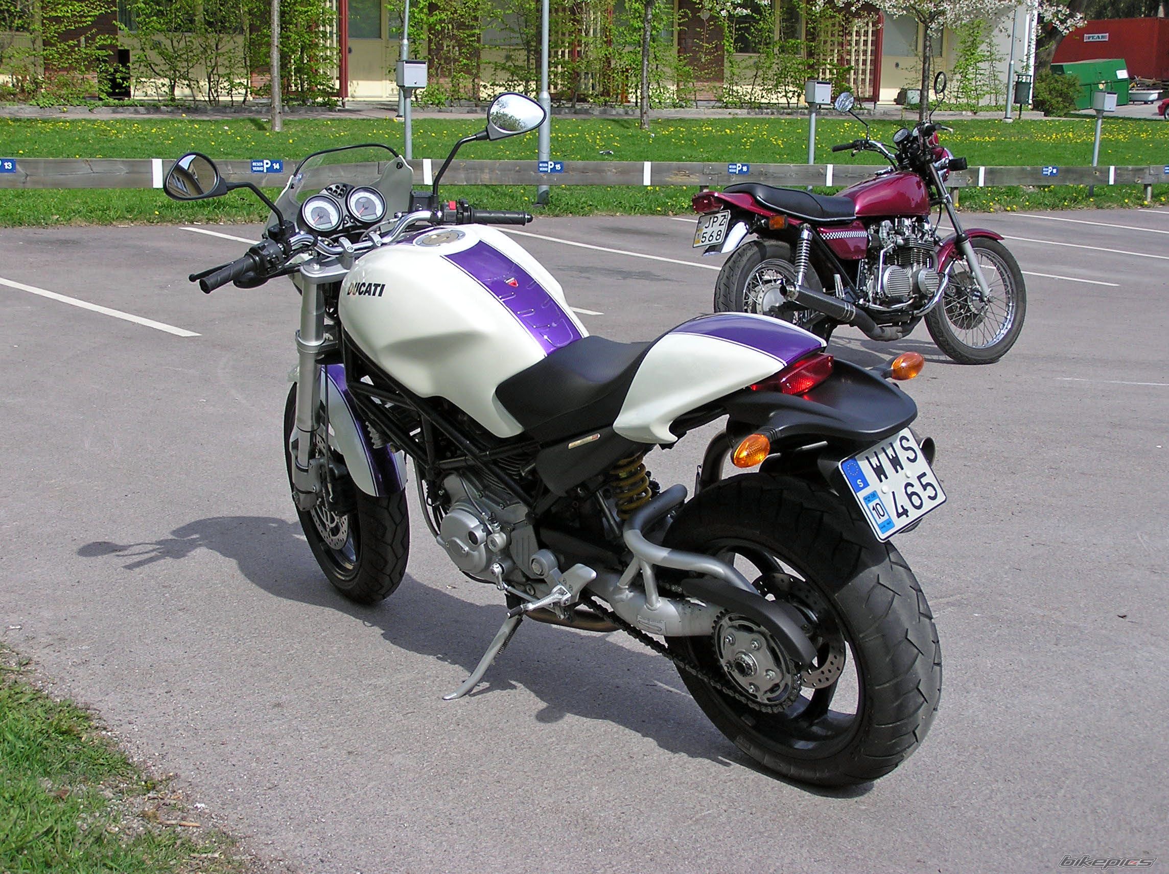 Bike Photo 976459