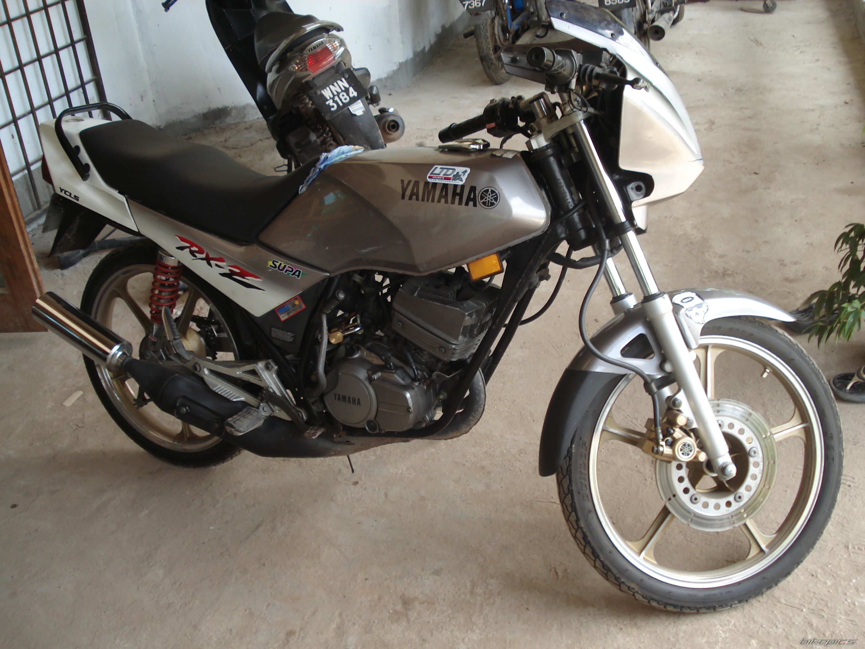 Bike Photo 976837