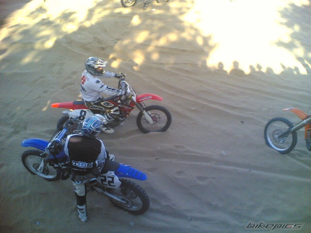 Photo 976840