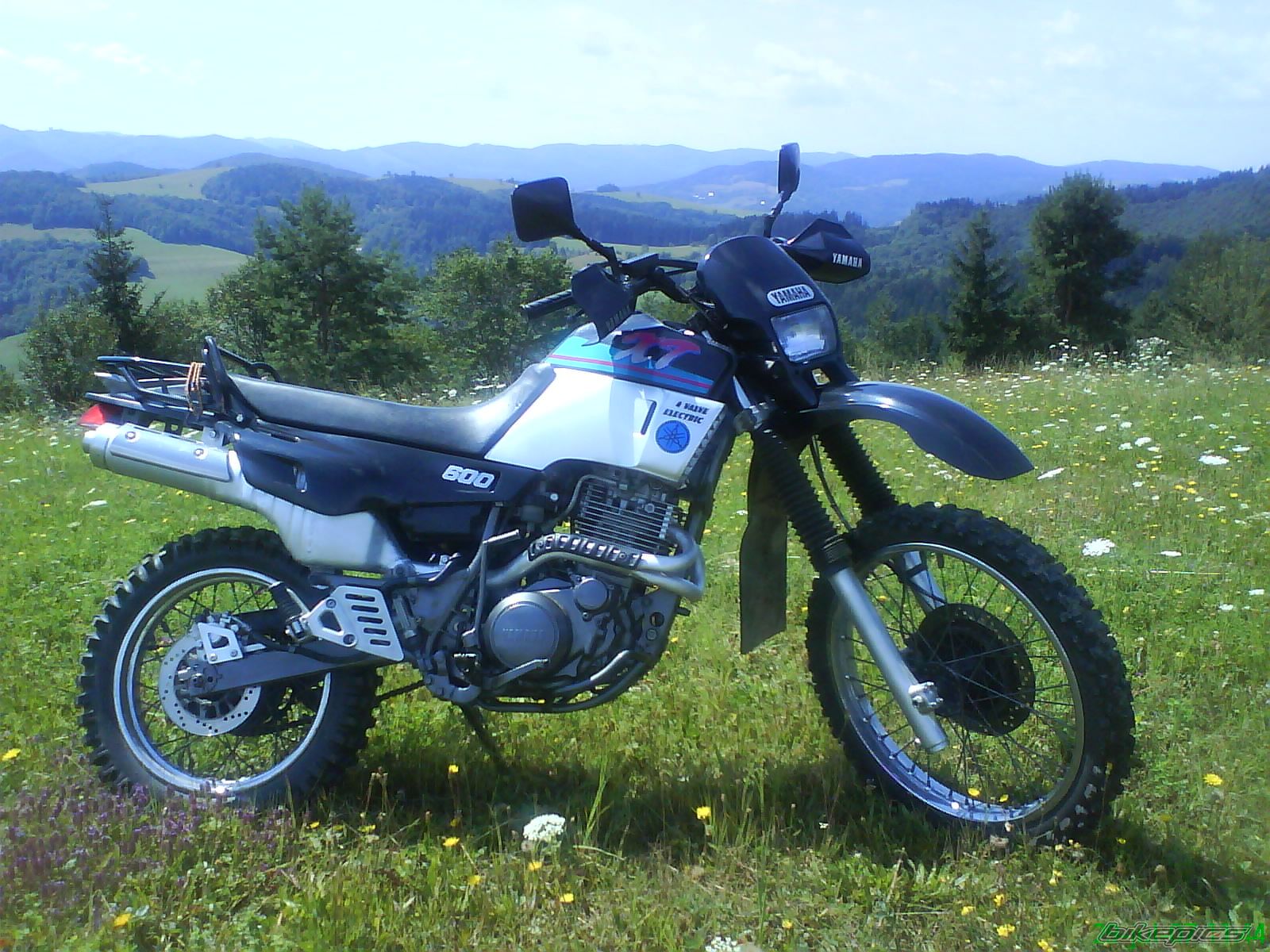 Bike Photo 977021