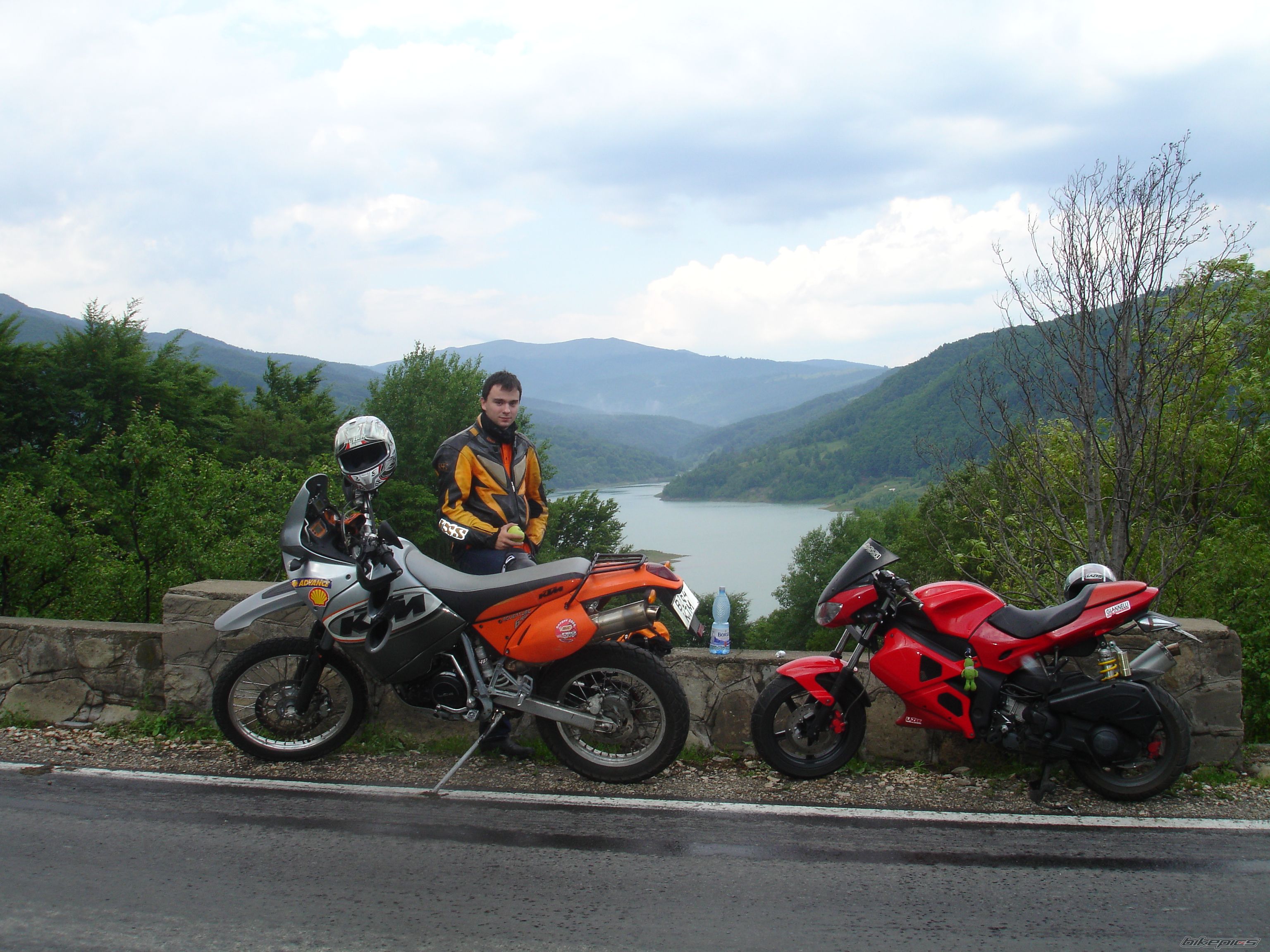 Bike Photo 979021