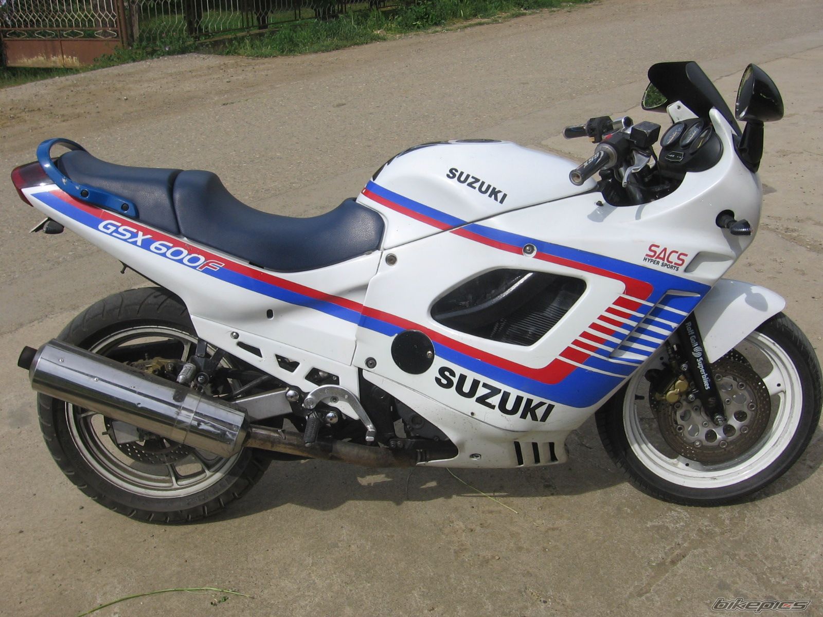 Bike Photo 979061