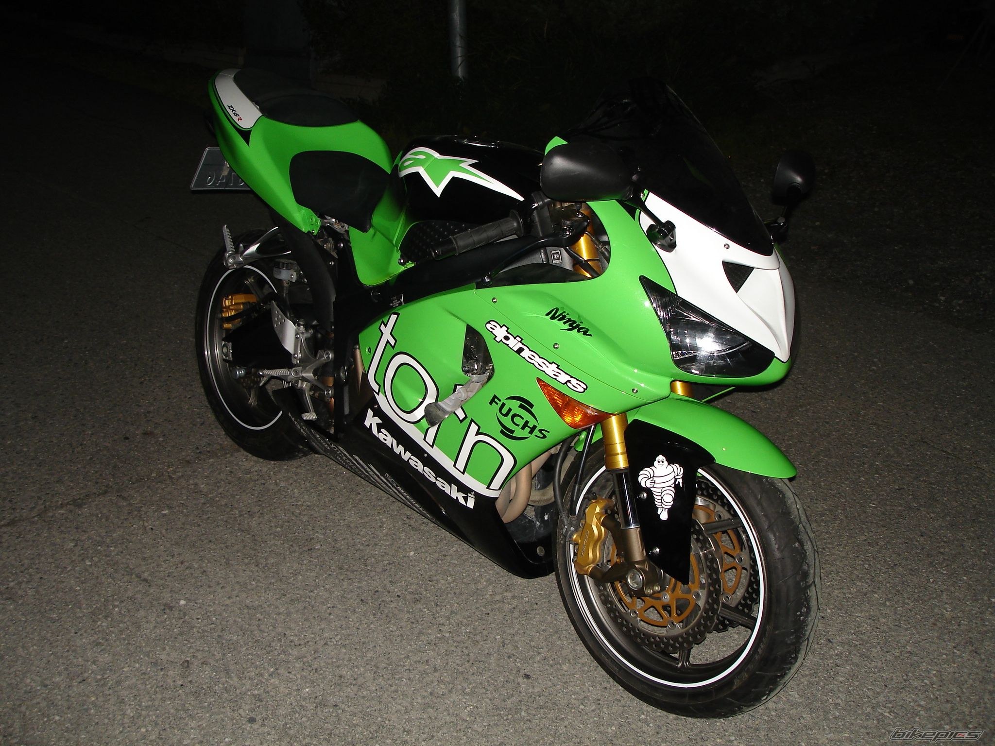 Bike Photo 979323