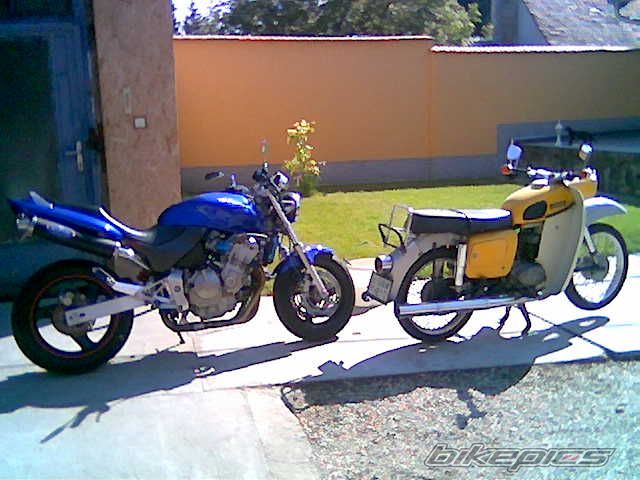 Photo 979361