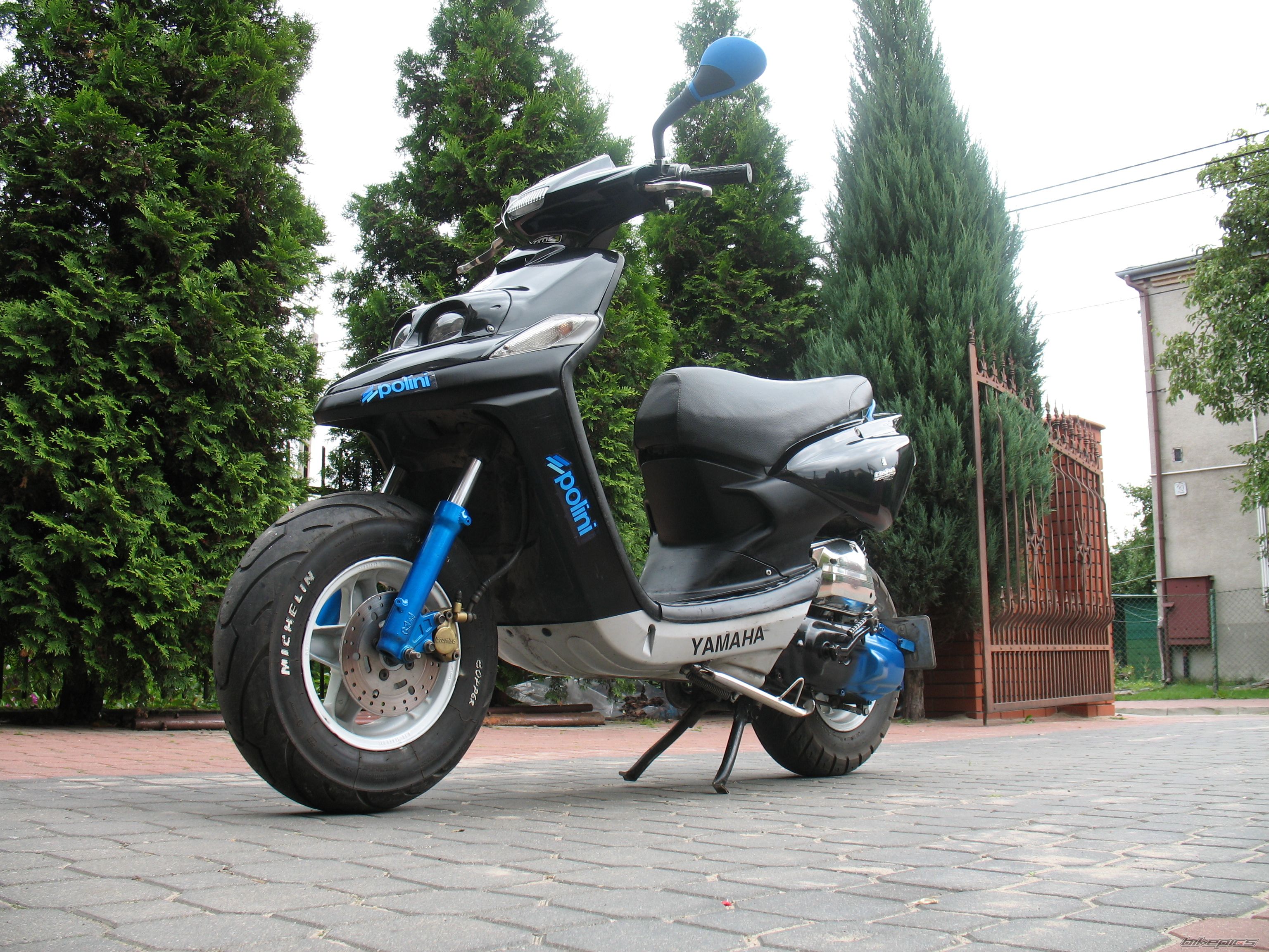 Bike Photo 979412