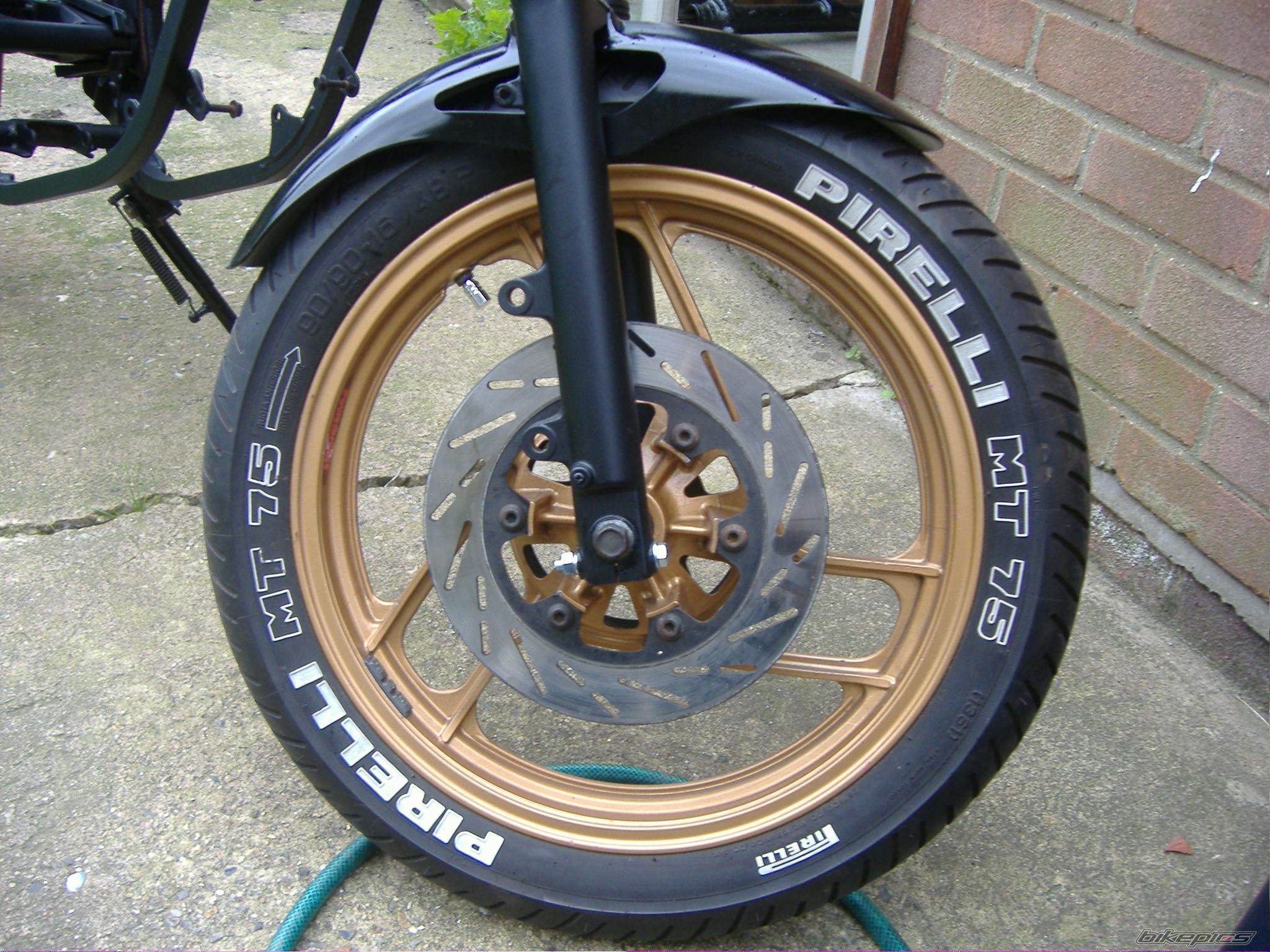 Bike Photo 980110