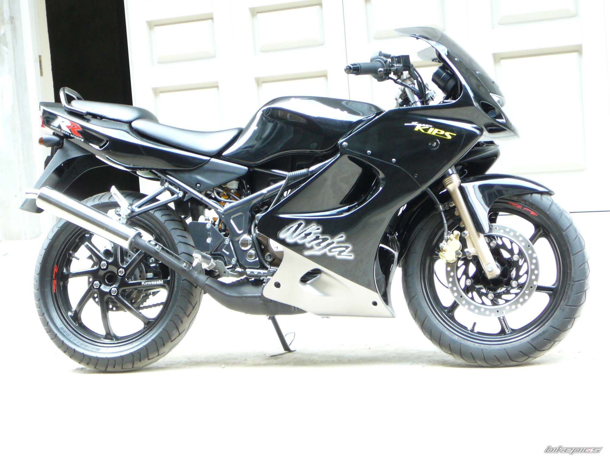 Bike Photo 980120