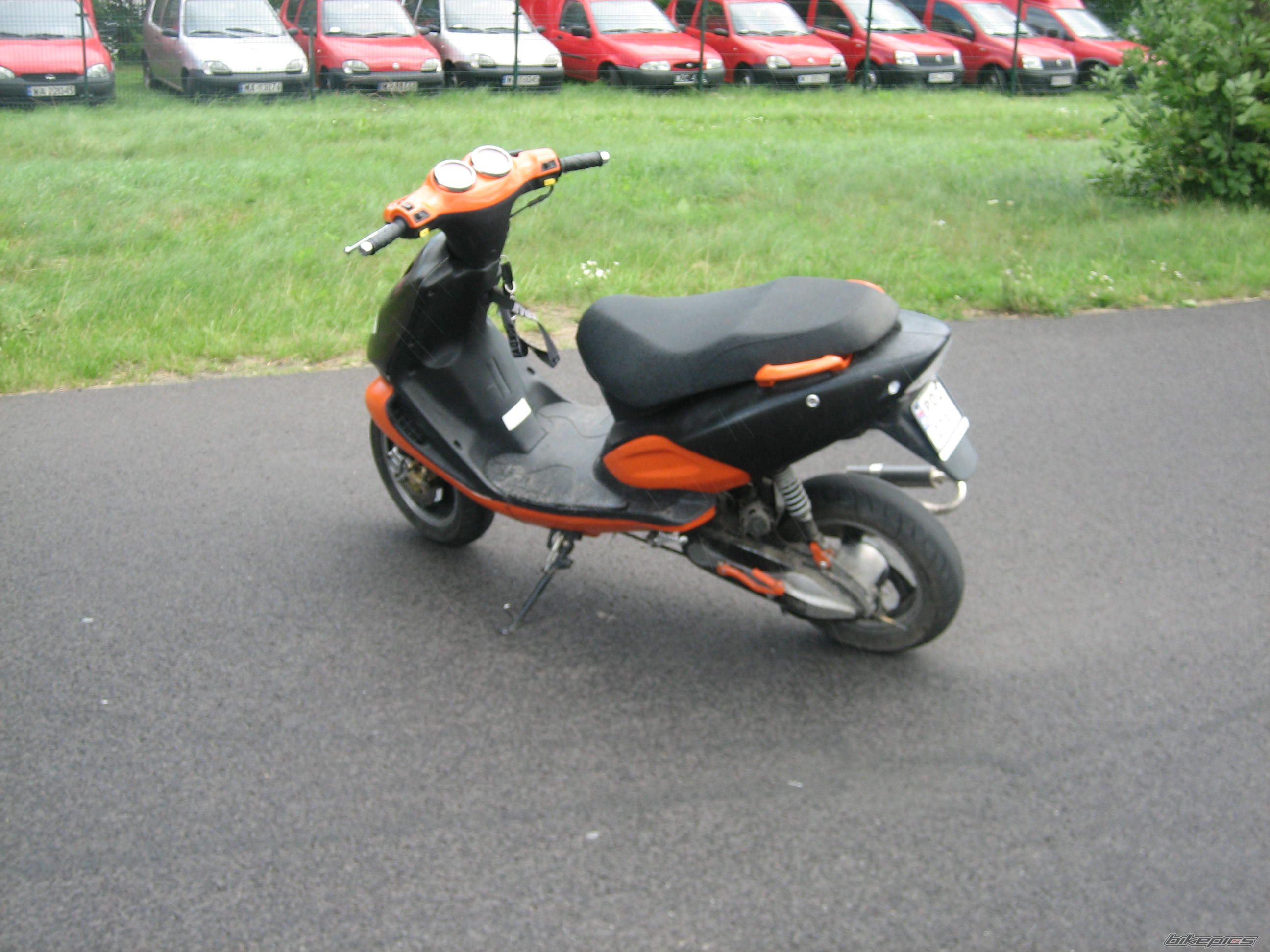 Bike Photo 980319