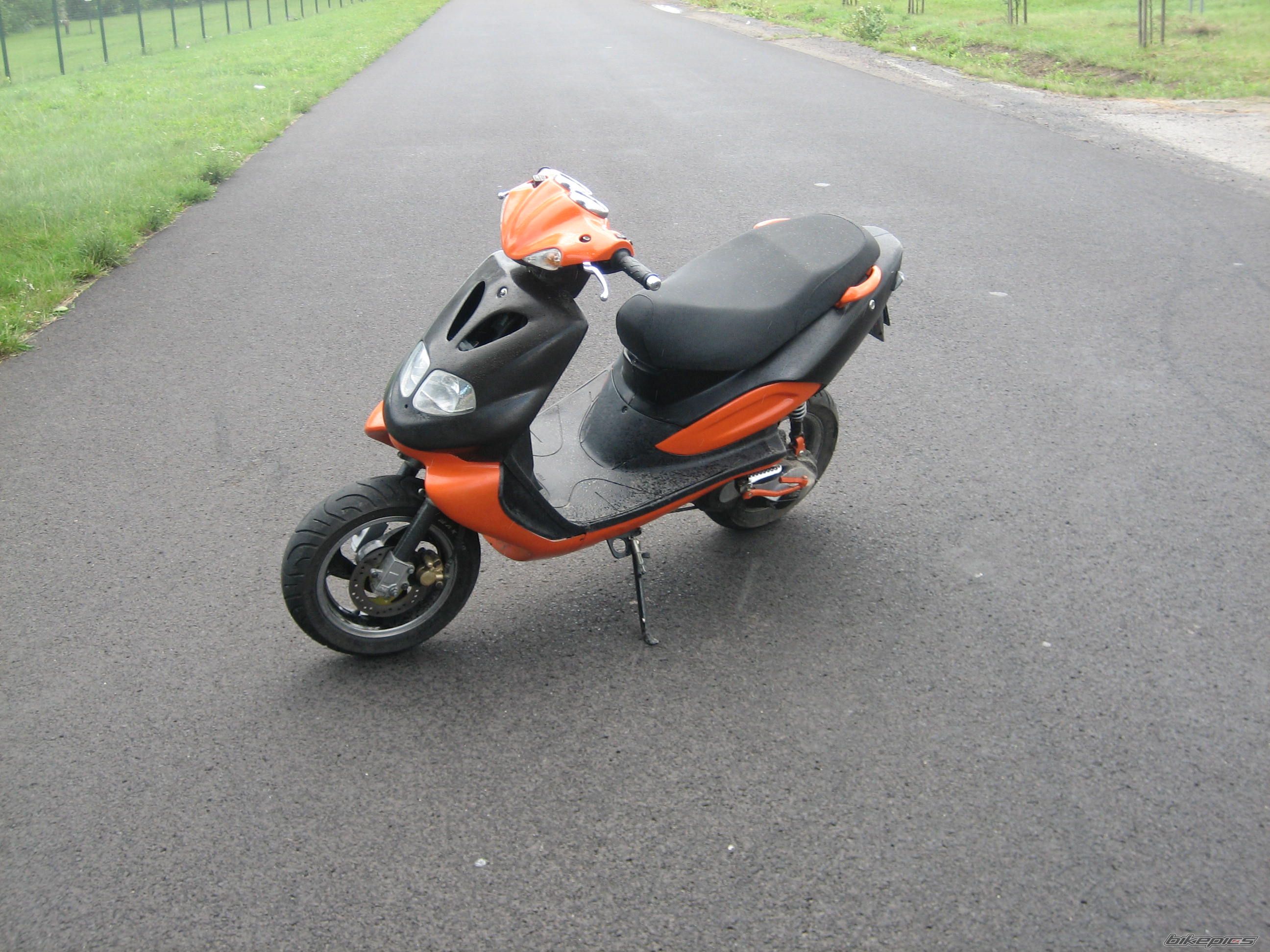 Bike Photo 980320