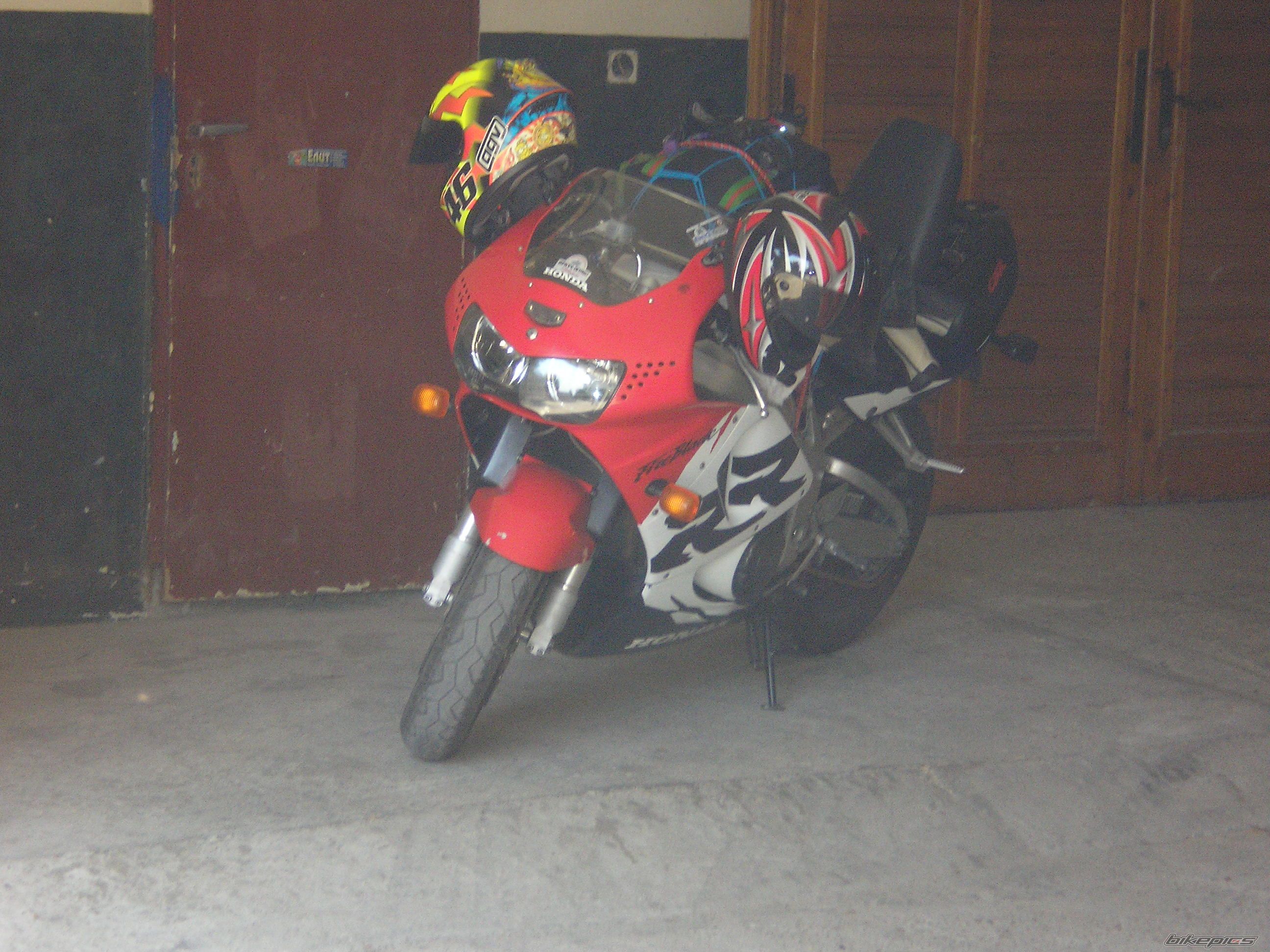Photo 980871