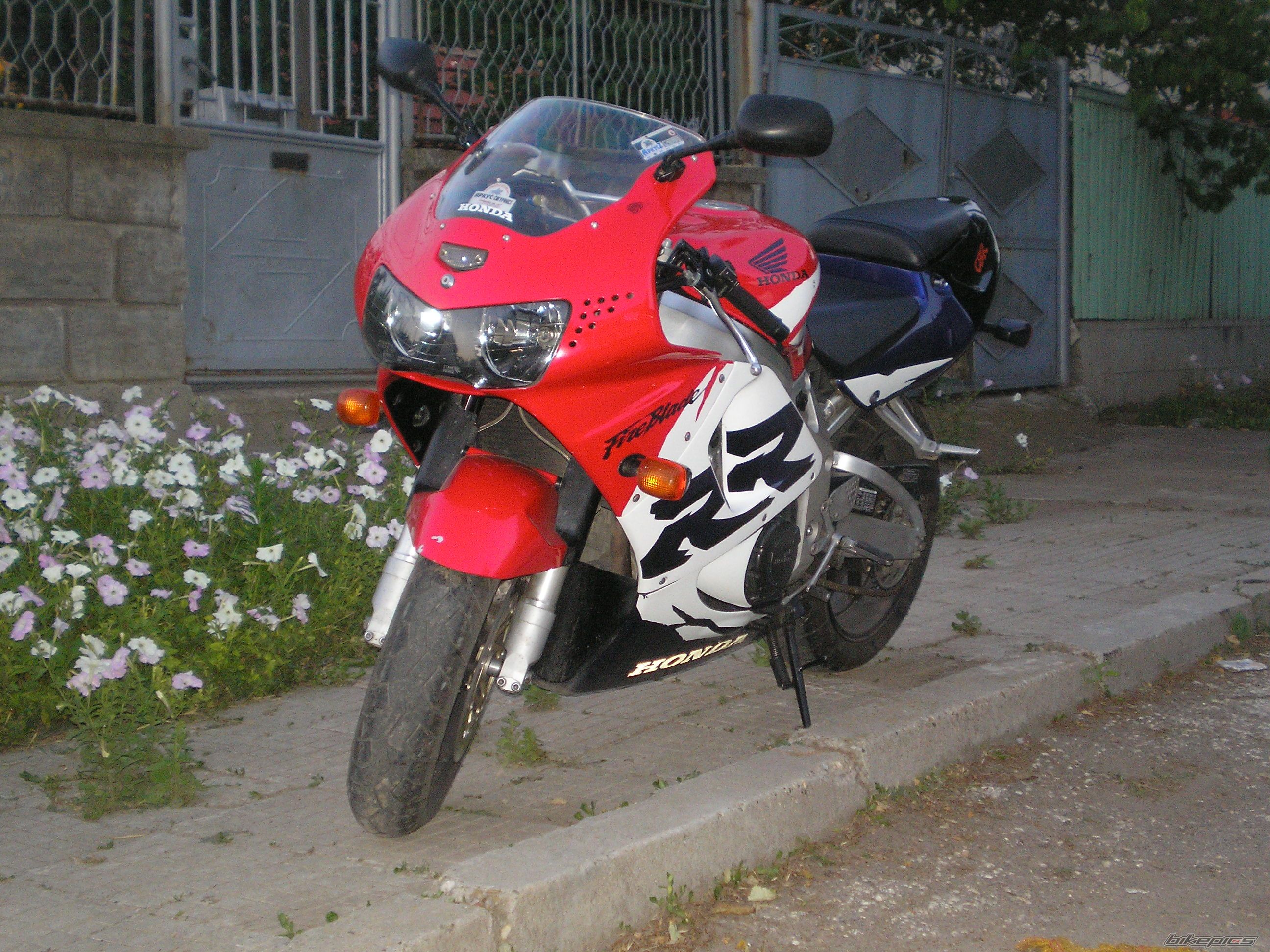 Bike Photo 980905