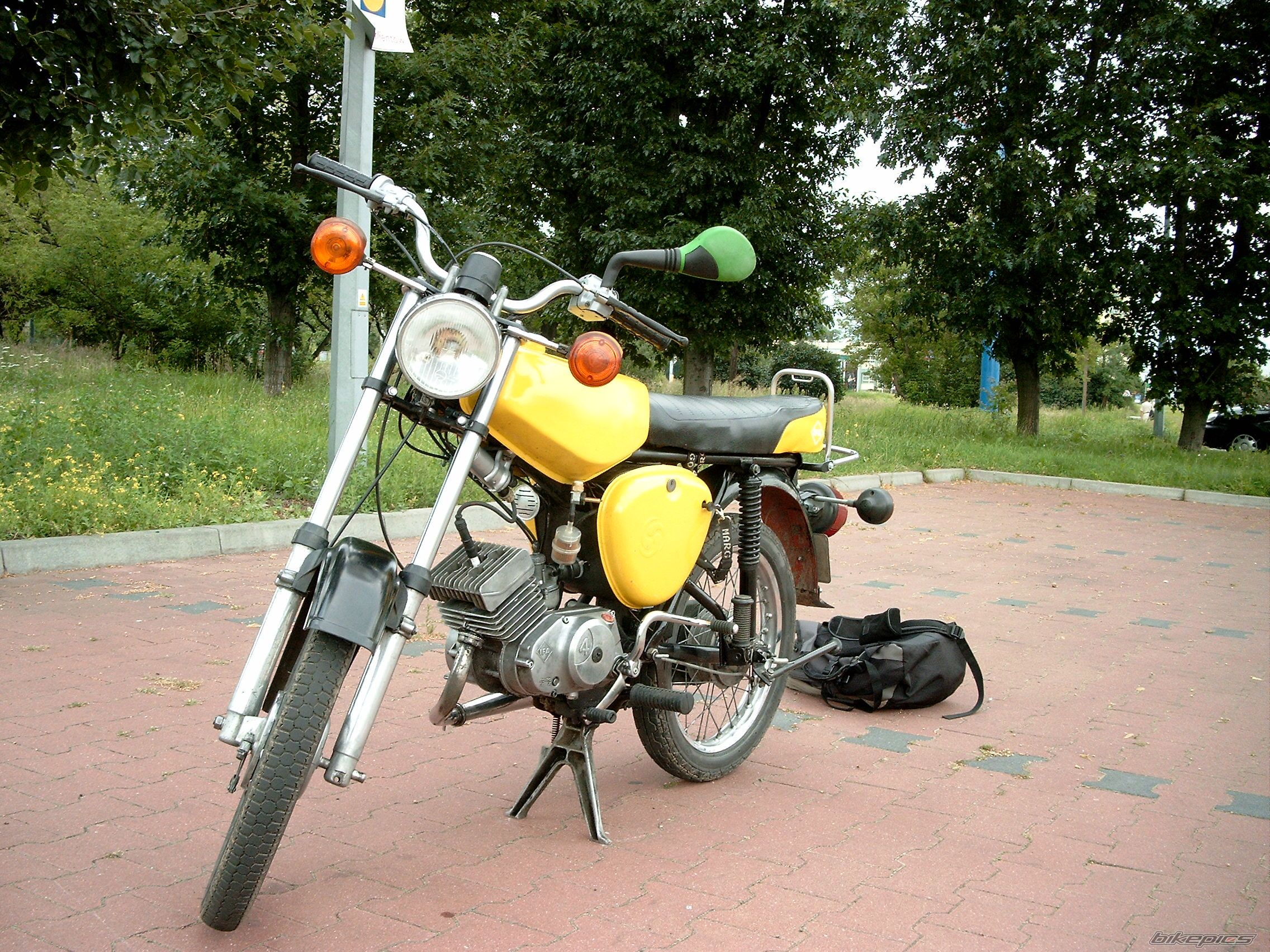 Bike Photo 981026
