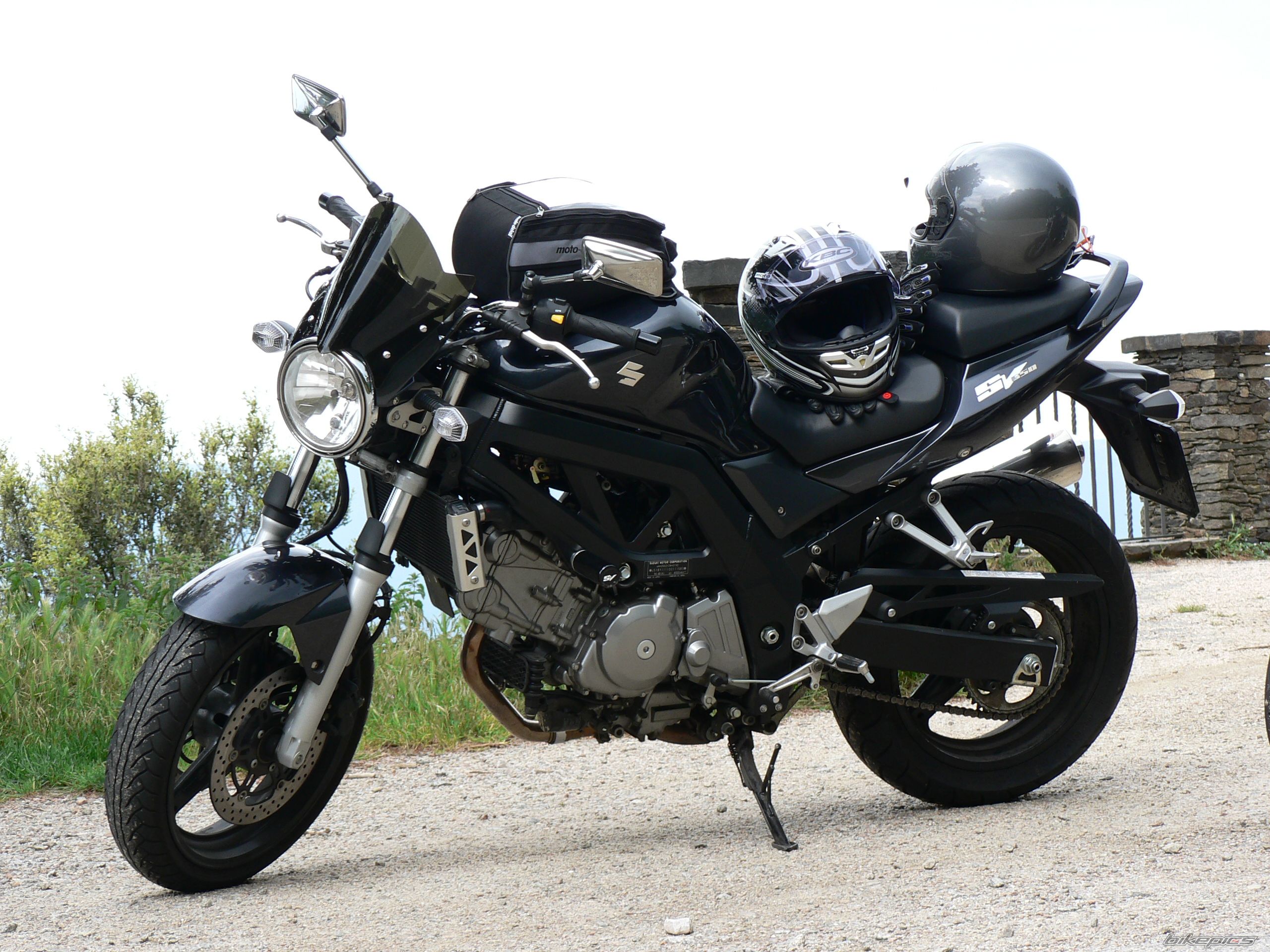 Bike Photo 982011