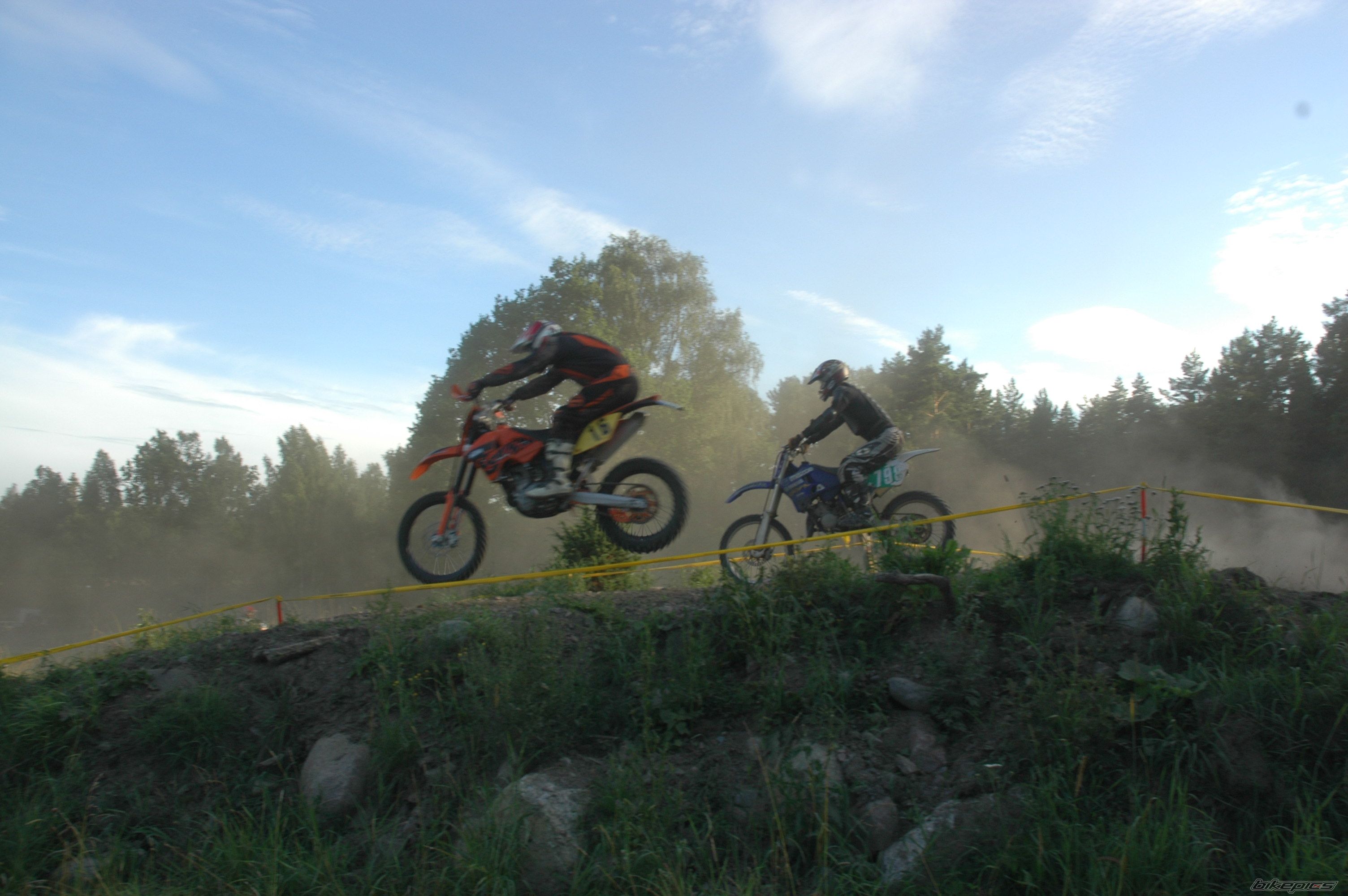 Bike Photo 982197