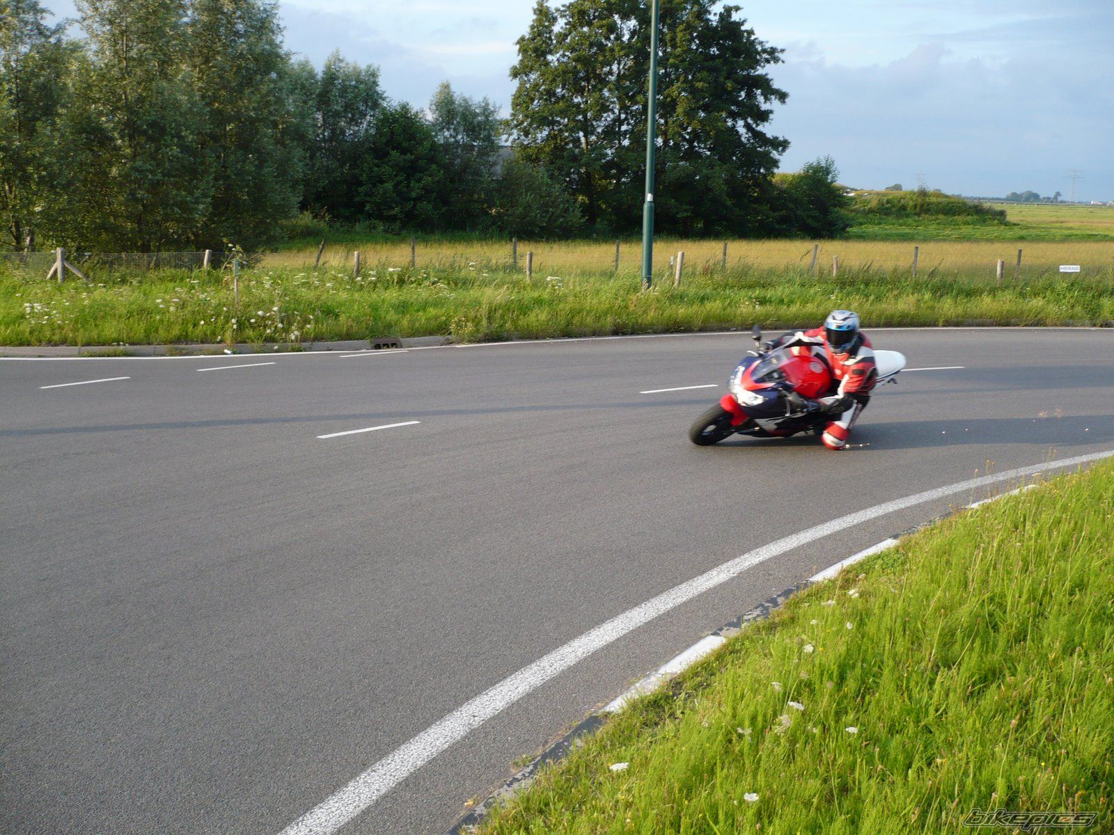 Photo 982235
