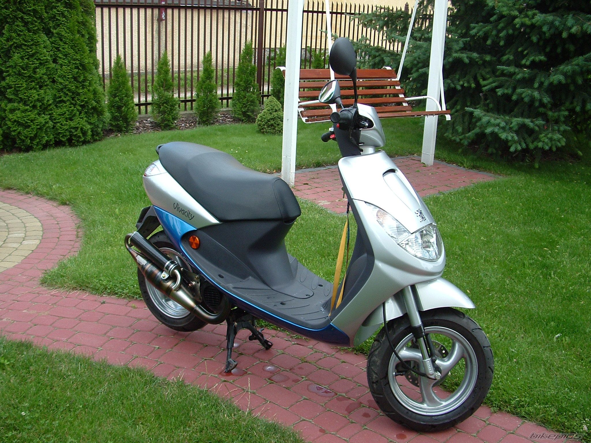 Bike Photo 982711