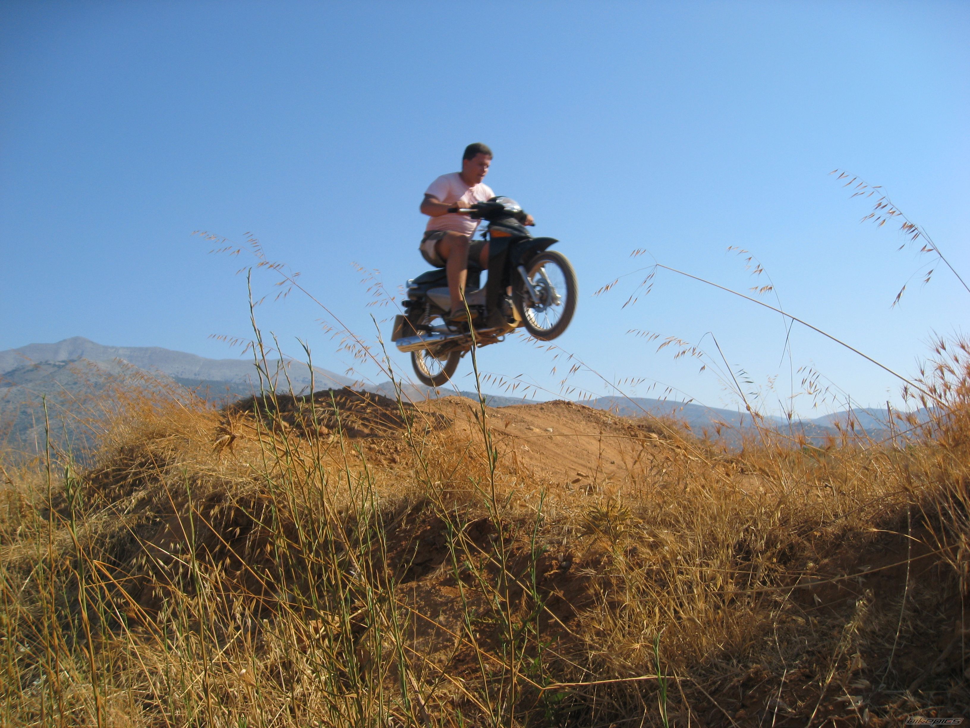Bike Photo 982914