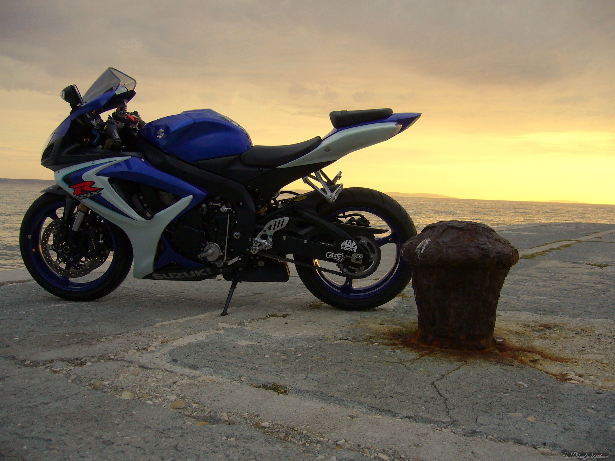 Bike Photo 982963