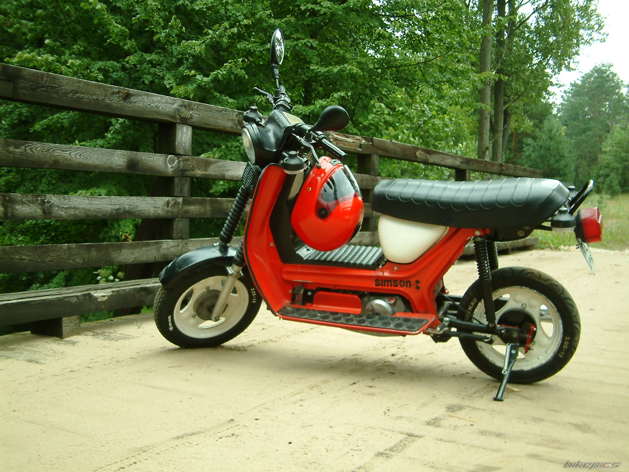 Photo 982969