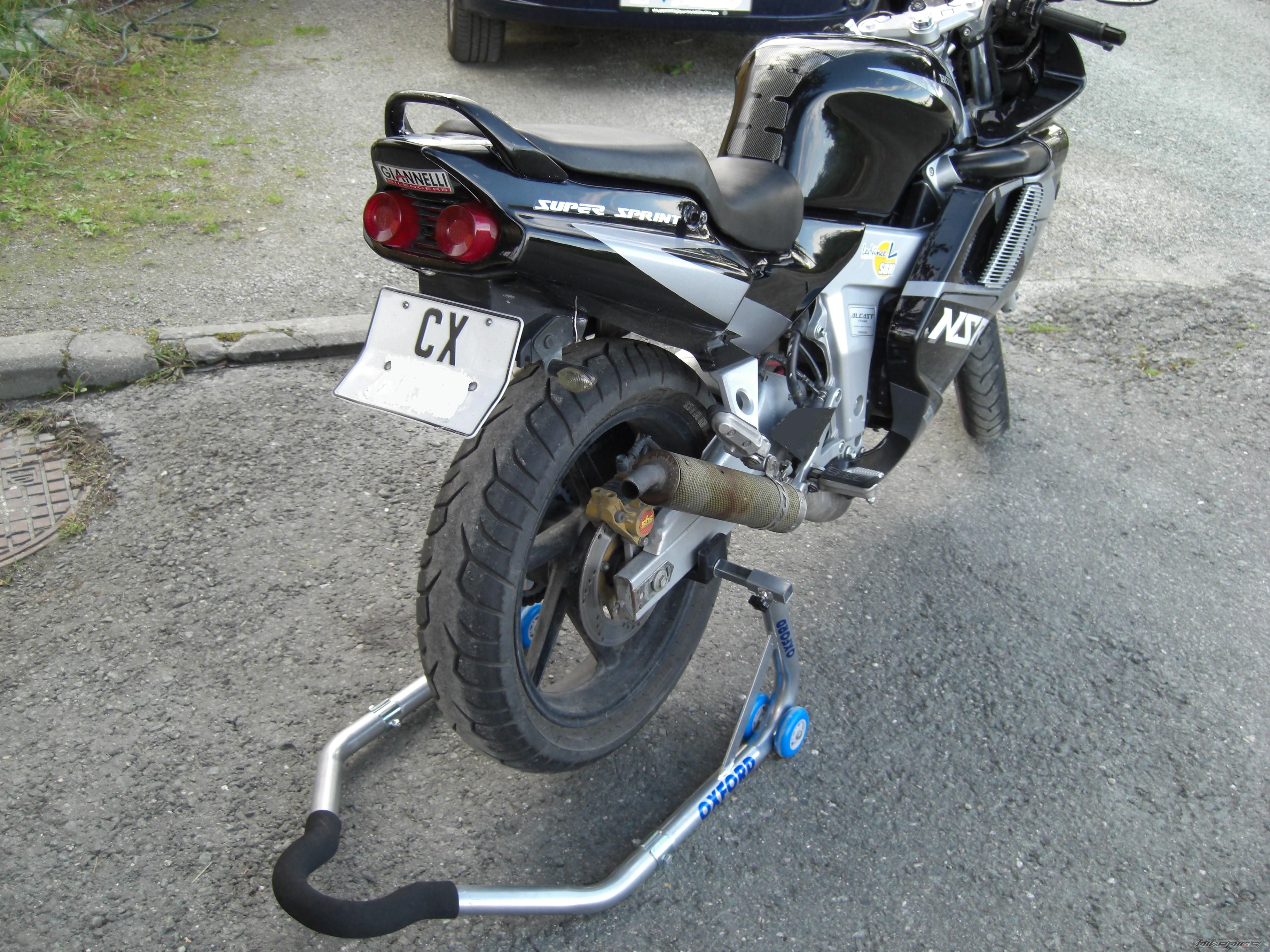 Photo 983018