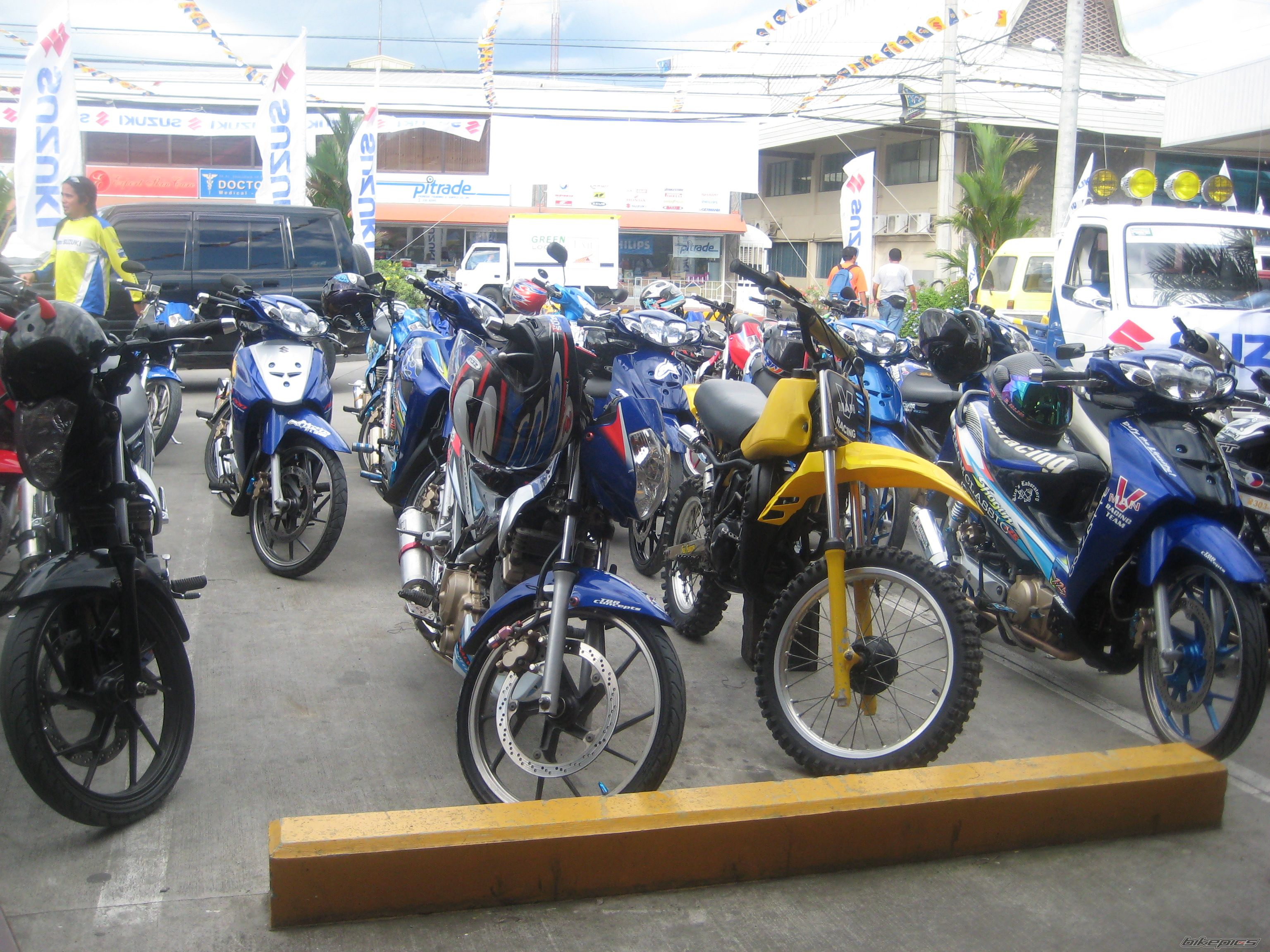 Bike Photo 983747