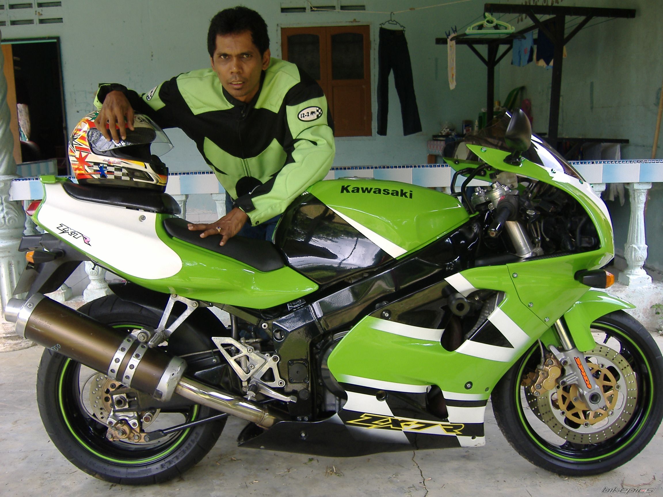 Bike Photo 983823
